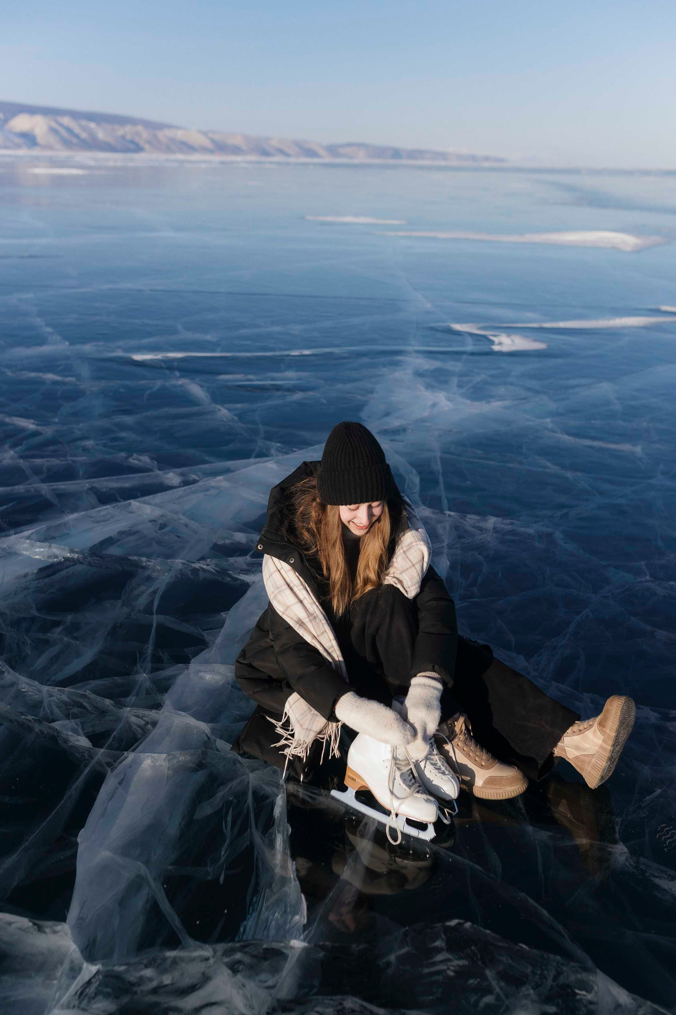 Самый большой каток в мире. Фотограф Ольхон, Регина