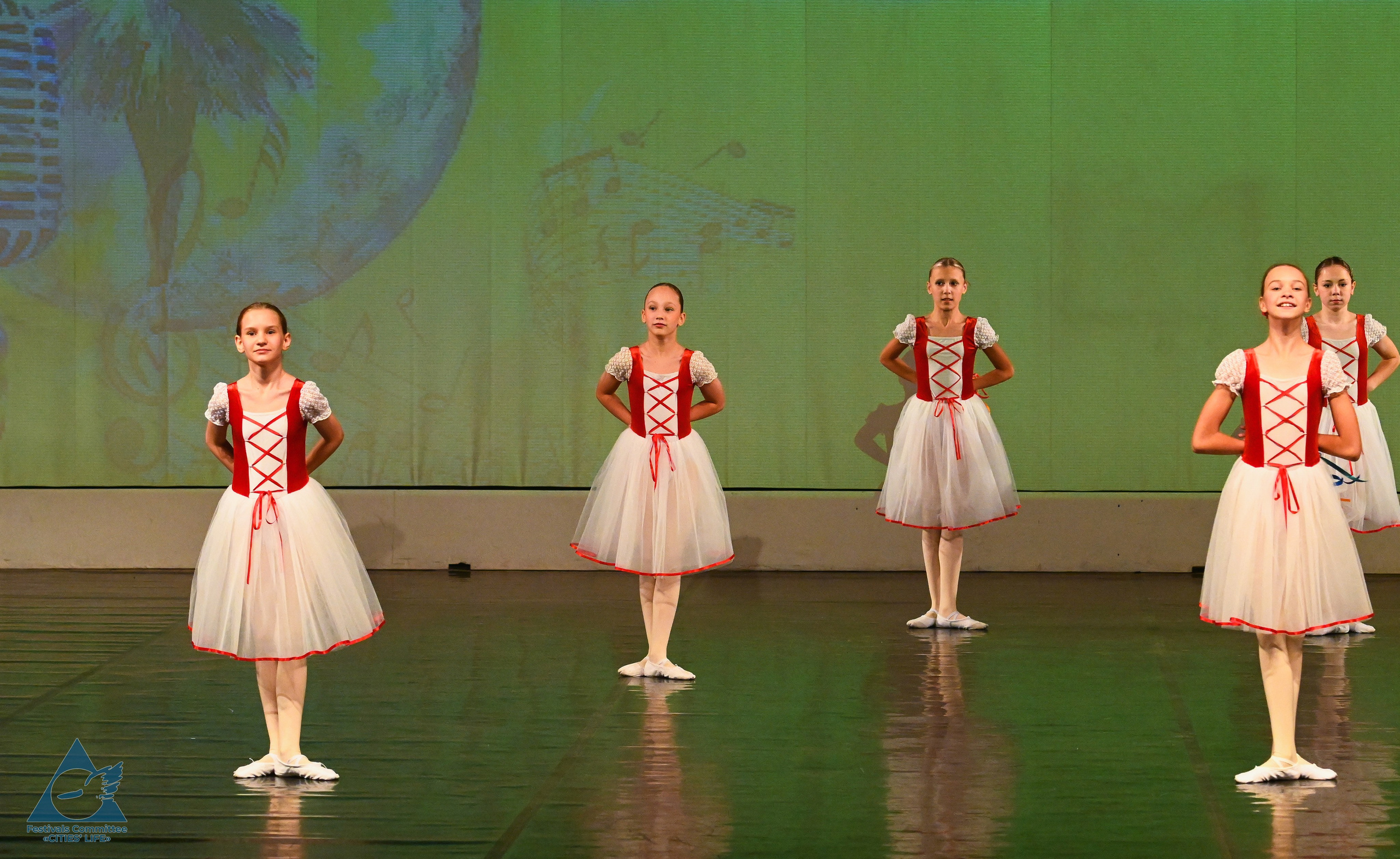 04.10.2025 «Жизнь Городов» Фестиваль-конкурс «ПЛАНЕТА ИСКУССТВ» г. Санкт-Петербург. Медиастудия Фото Концепт