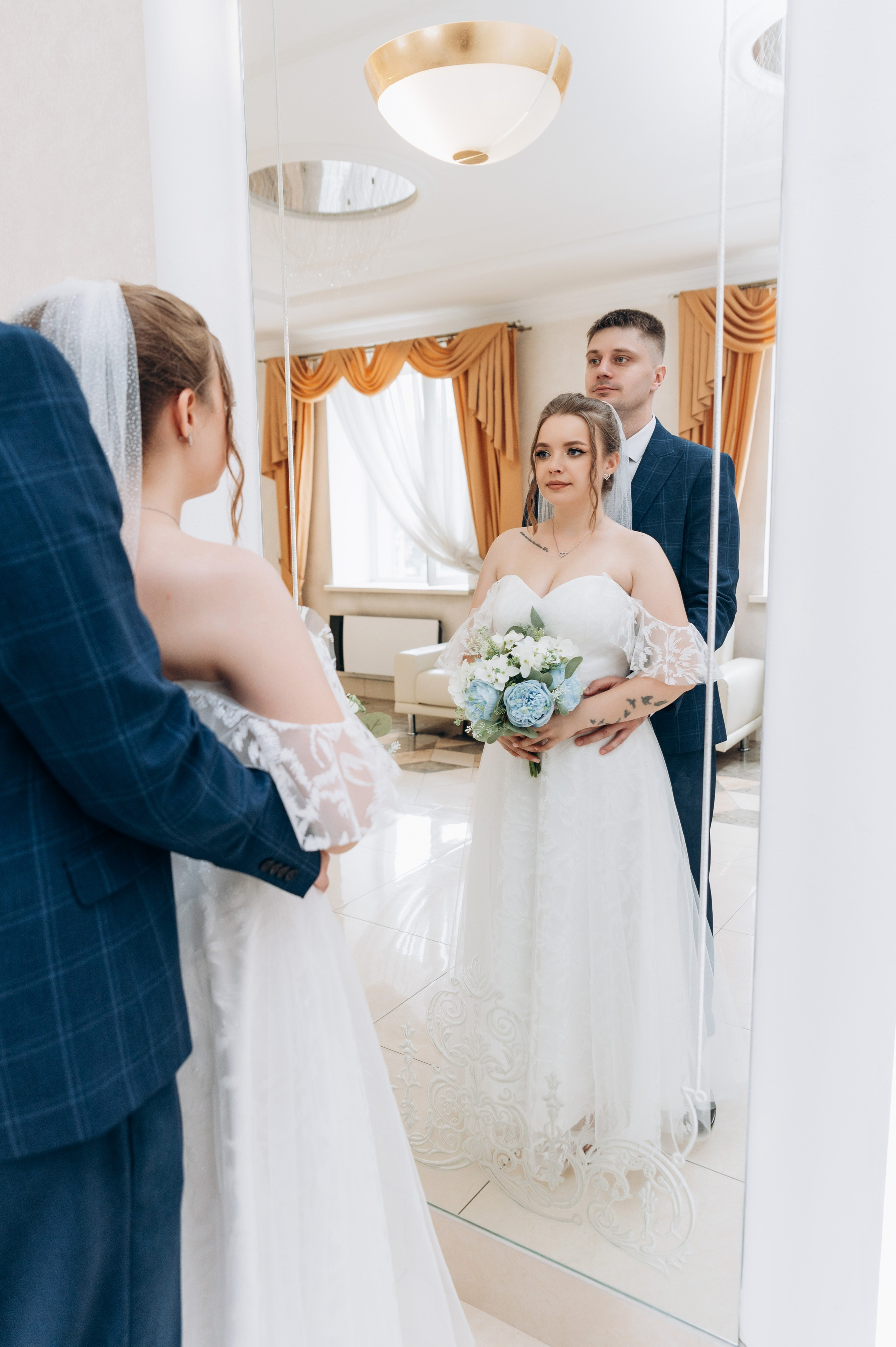 Прогулка, регистрация, банкет. Фотограф в Новосибирске