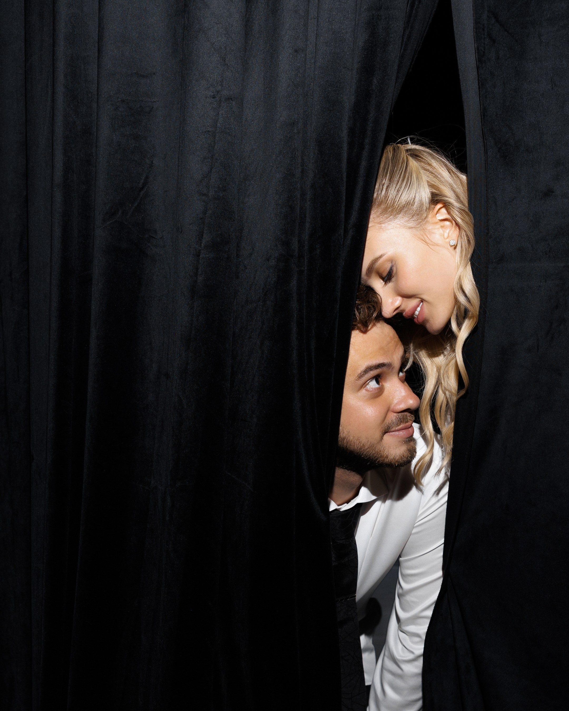 Ярче люби, ярче сияй. Дмитрий Малявка | Профессиональный свадебный фотограф в Ростове, Москве и любой точке мира