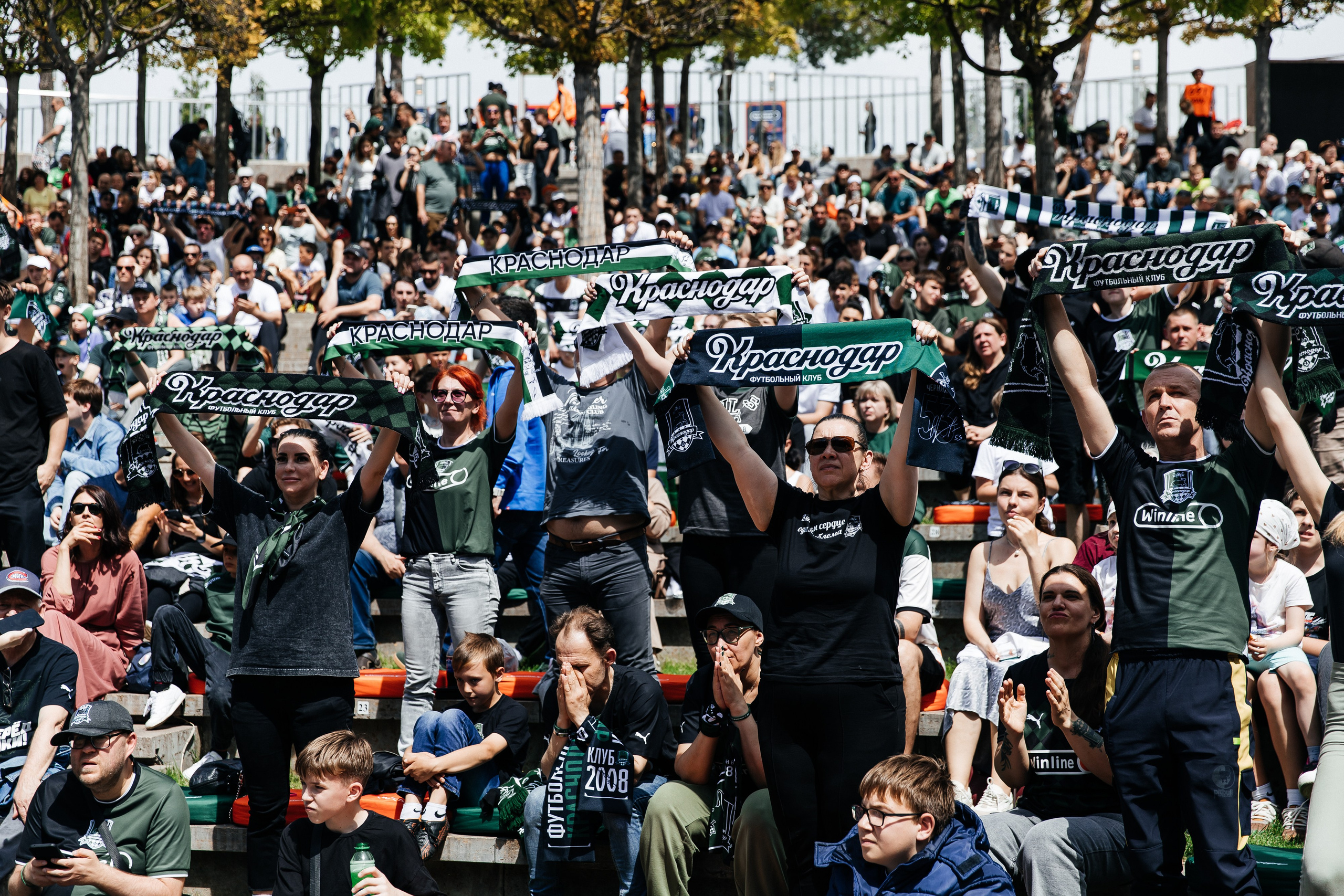 Болельщики фк Краснодара. Фотограф в Краснодаре Алла Потоцкая