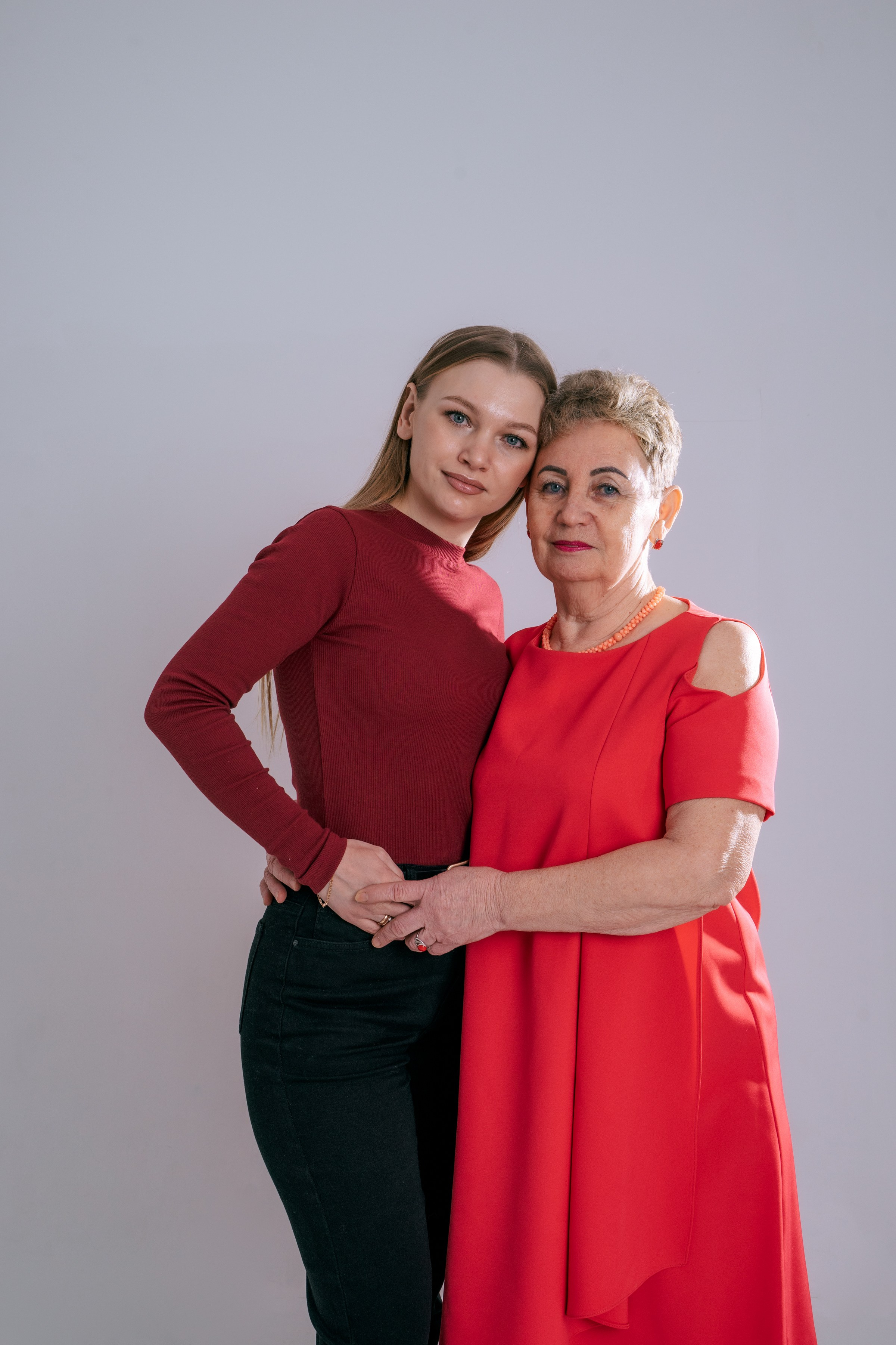 Катерина, Анна и их бабушки. Фотограф в Казани Алсу Багабиева