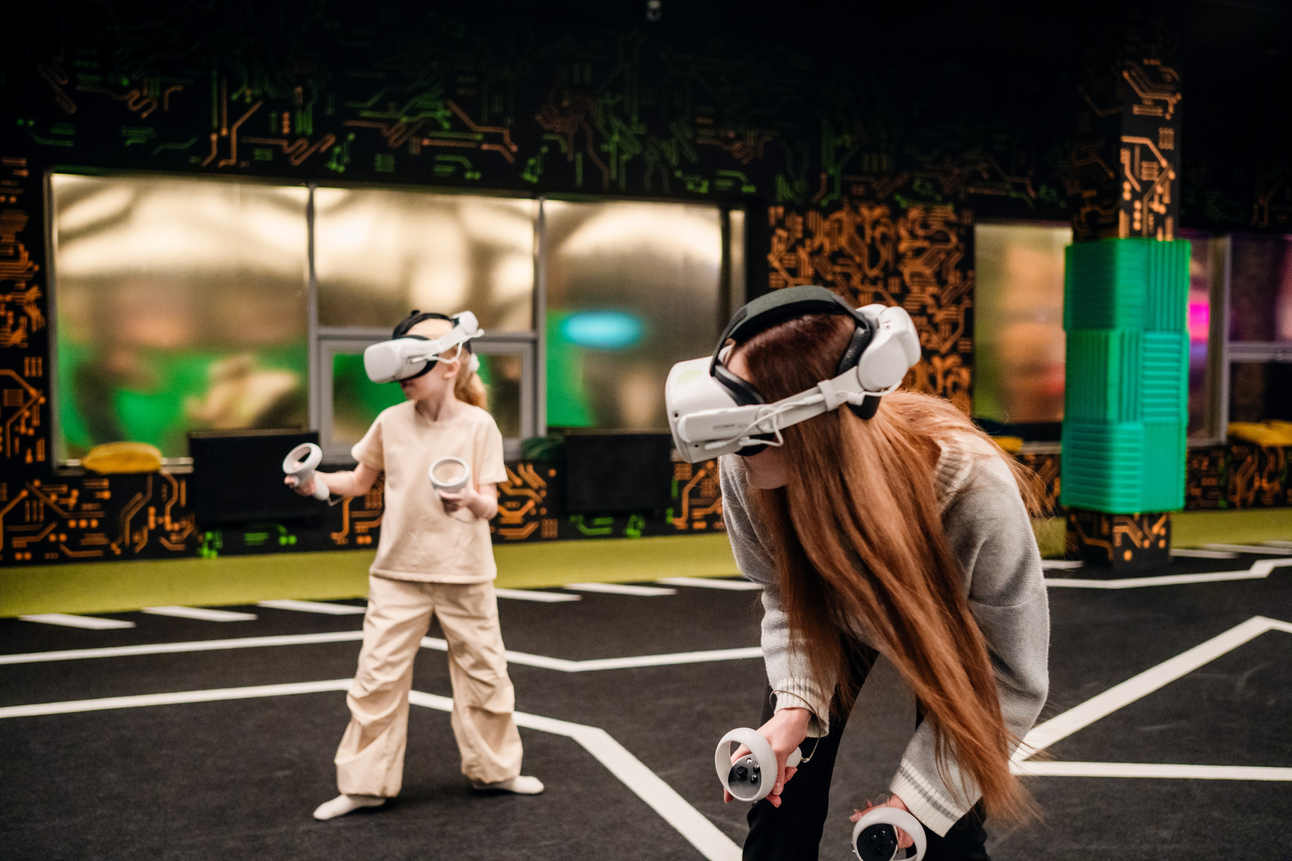 VR (November-December 2024). Felixtones