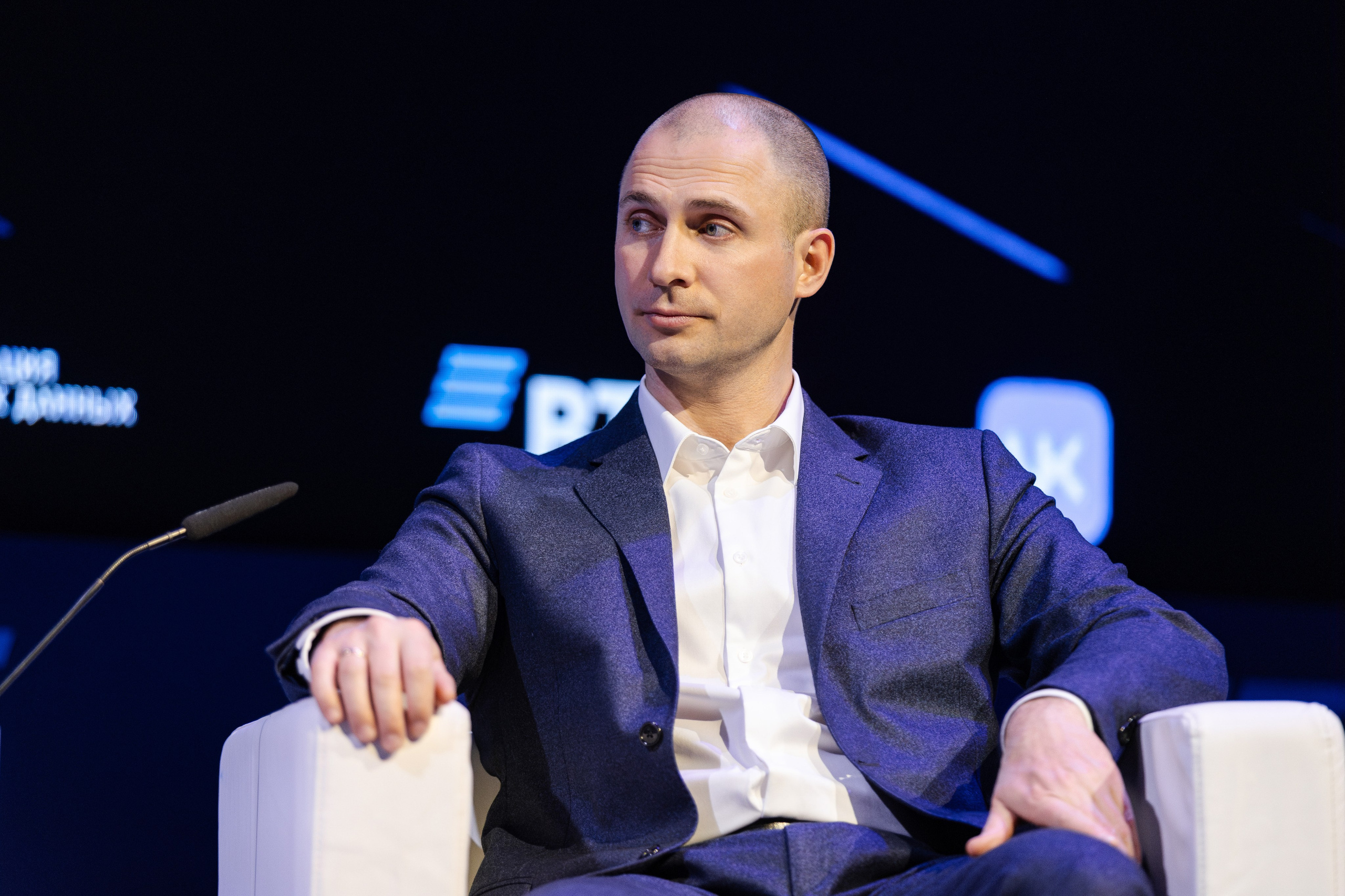 Data Fusion. Свадебный репортажный фотограф в Москве