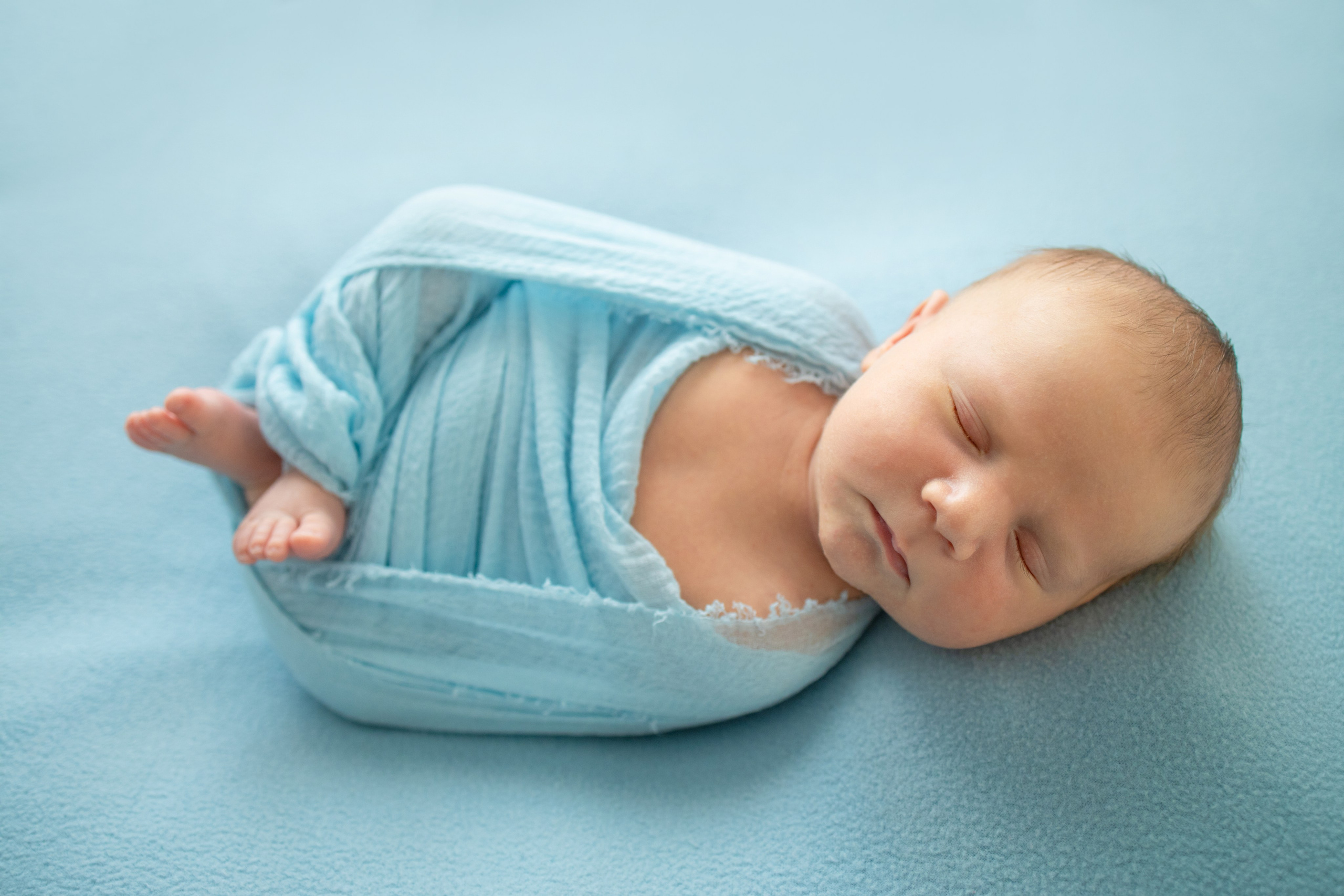 Ньюборн съёмка в студии. Семейный и Детский фотограф в Краснодаре Дарья Насаченко