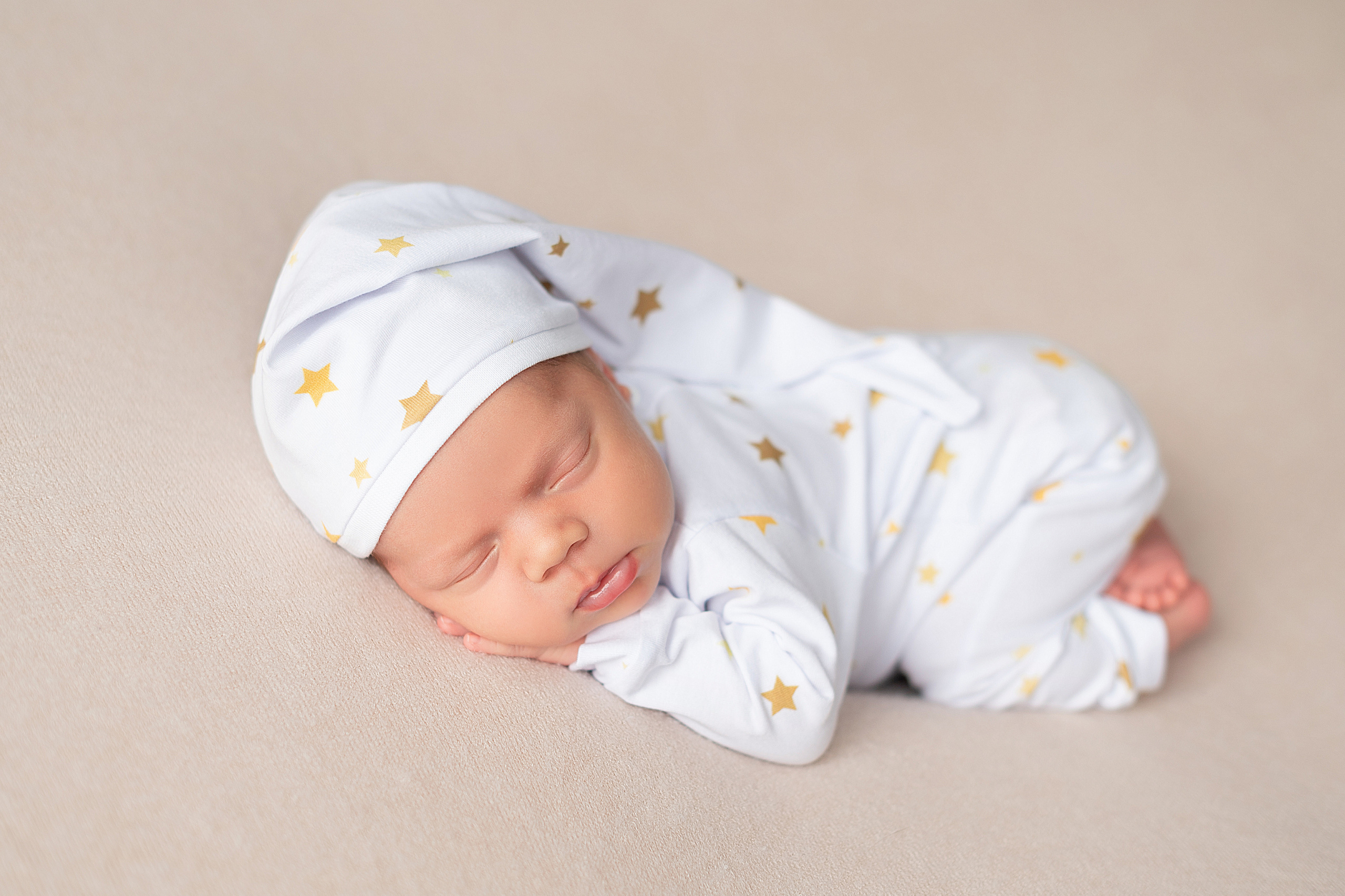 Фотосессии новорожденных малышей. Красноярск. Детский и семейный фотограф в Красноярске. Фотосессии новорожденных малышей до 1 месяца