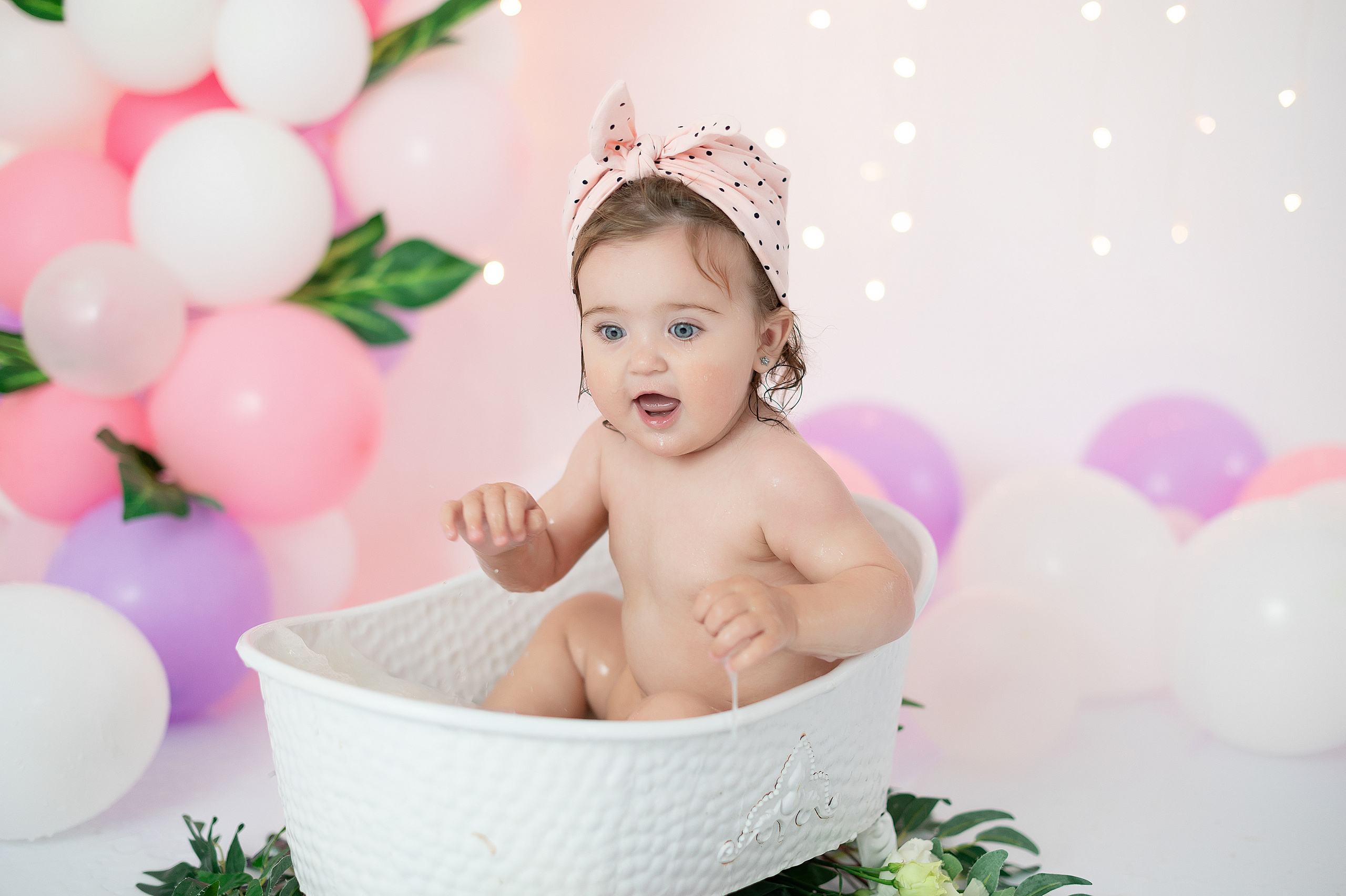 Первый годик Эвелине. Детский и семейный фотограф в Красноярске. Фотосессии новорожденных малышей до 1 месяца