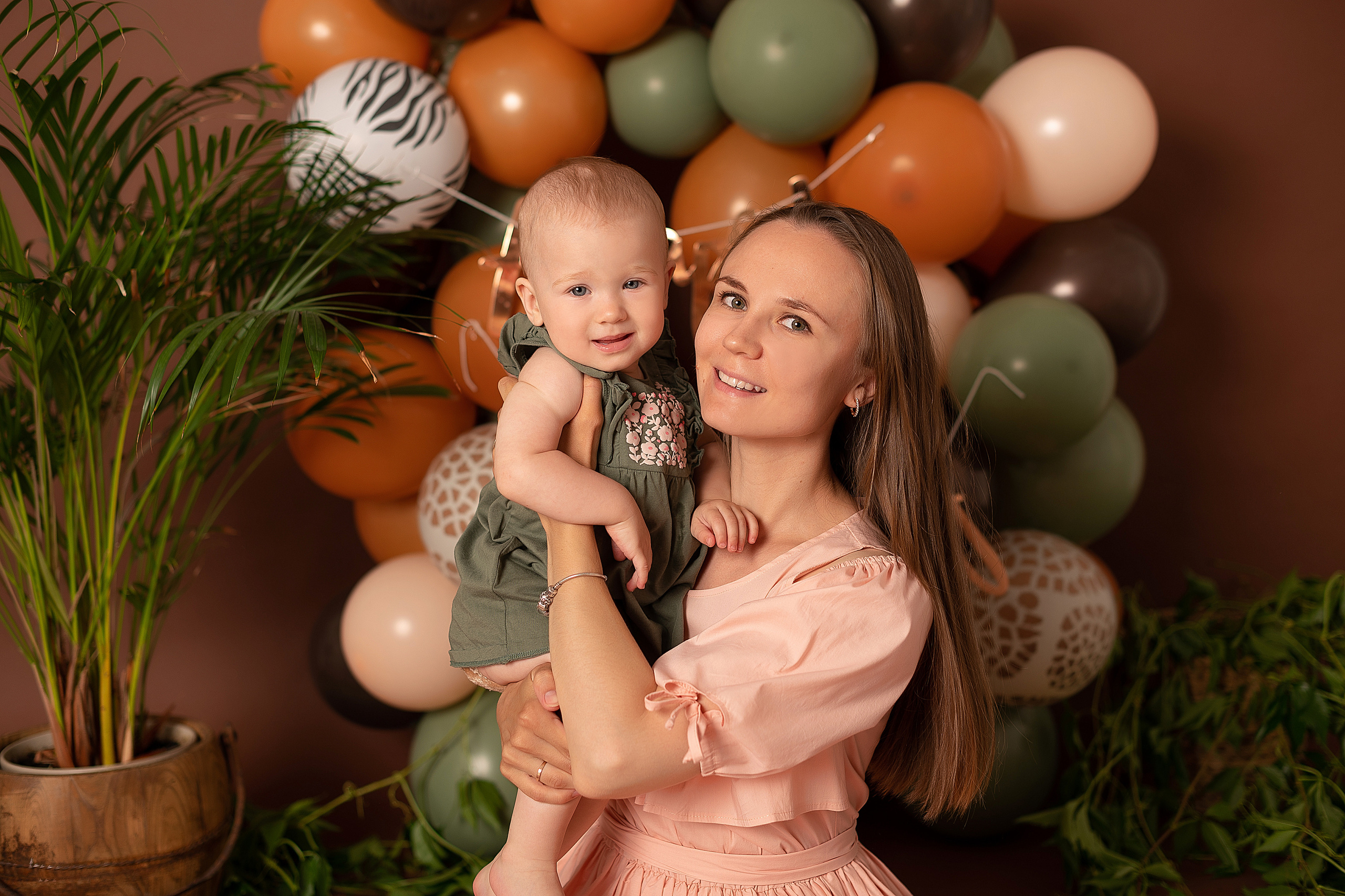 Первый годик Полине. Детский и семейный фотограф в Красноярске. Фотосессии новорожденных малышей до 1 месяца