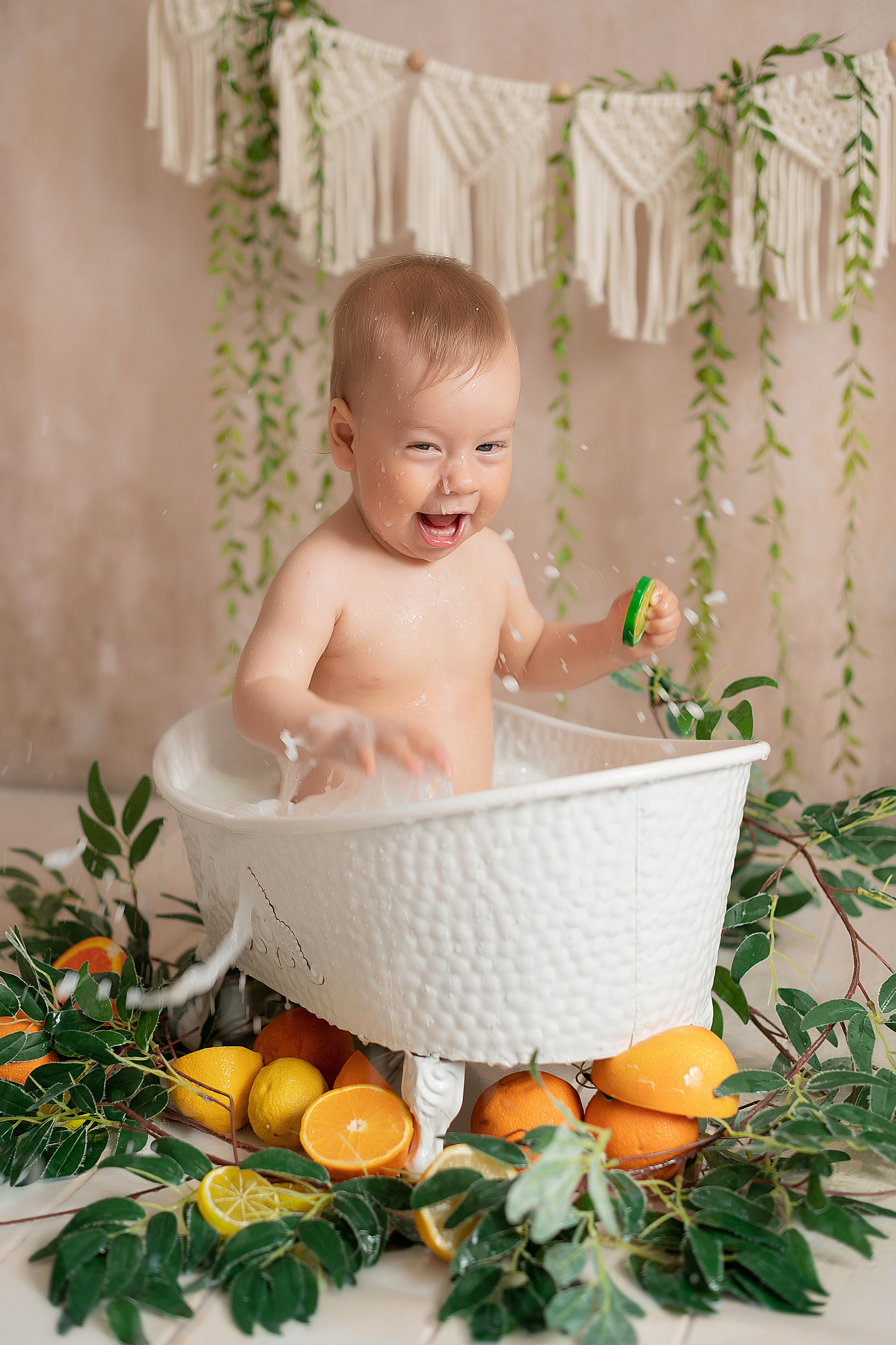 Димочка, 1 годик. Детский и семейный фотограф в Красноярске. Фотосессии новорожденных малышей до 1 месяца