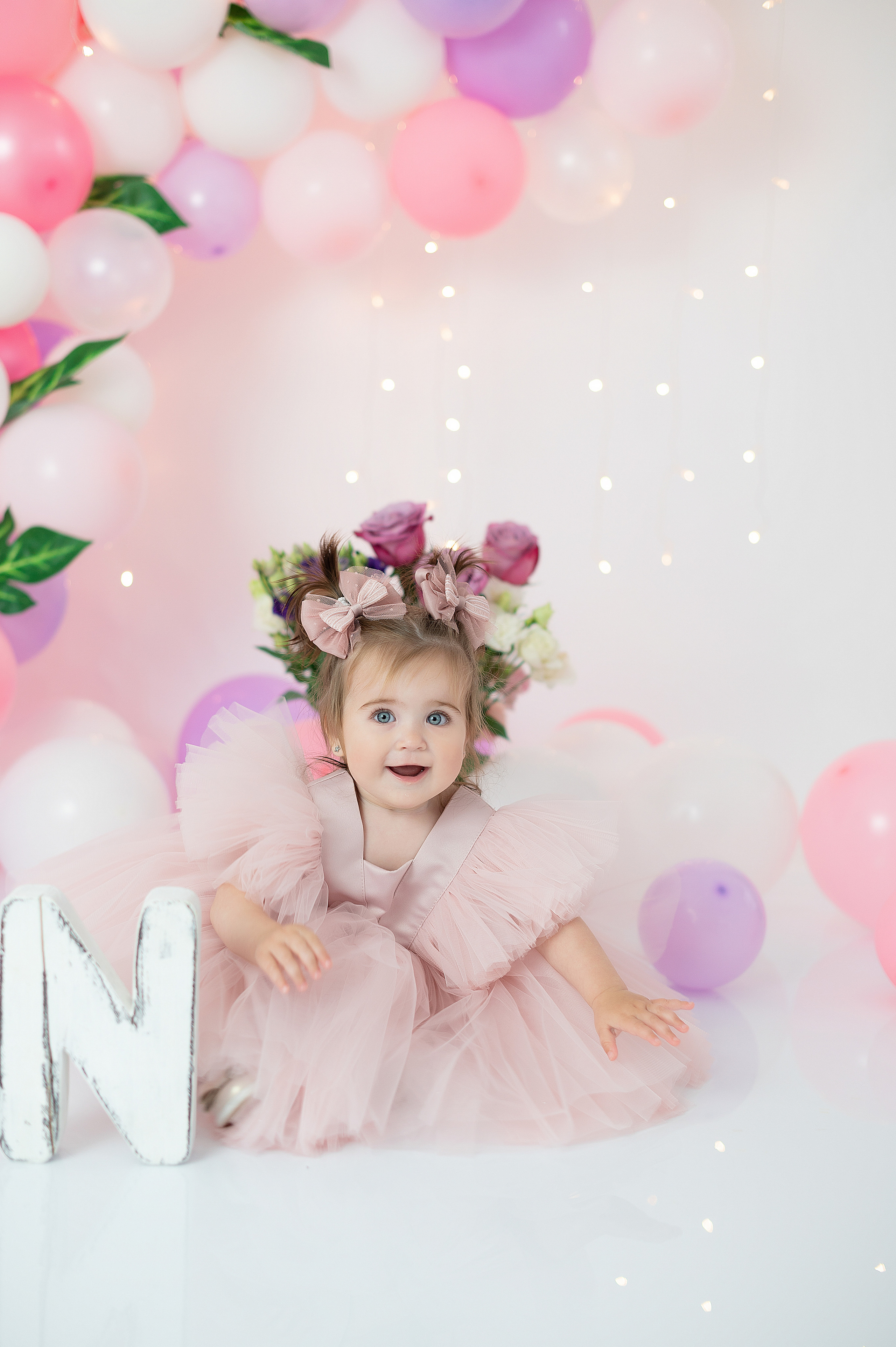 Первый годик Эвелине. Детский и семейный фотограф в Красноярске. Фотосессии новорожденных малышей до 1 месяца