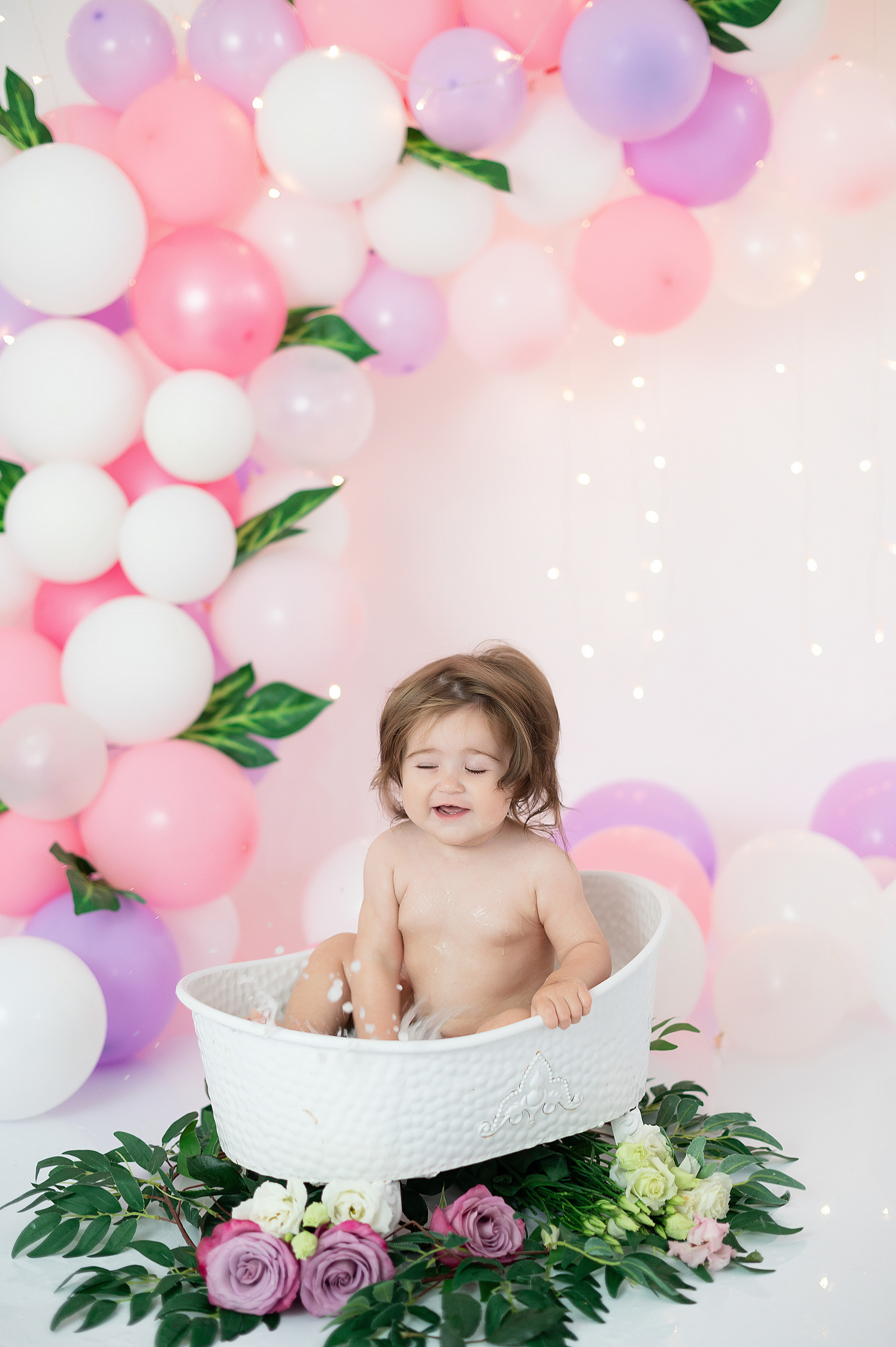 Первый годик Эвелине. Детский и семейный фотограф в Красноярске. Фотосессии новорожденных малышей до 1 месяца