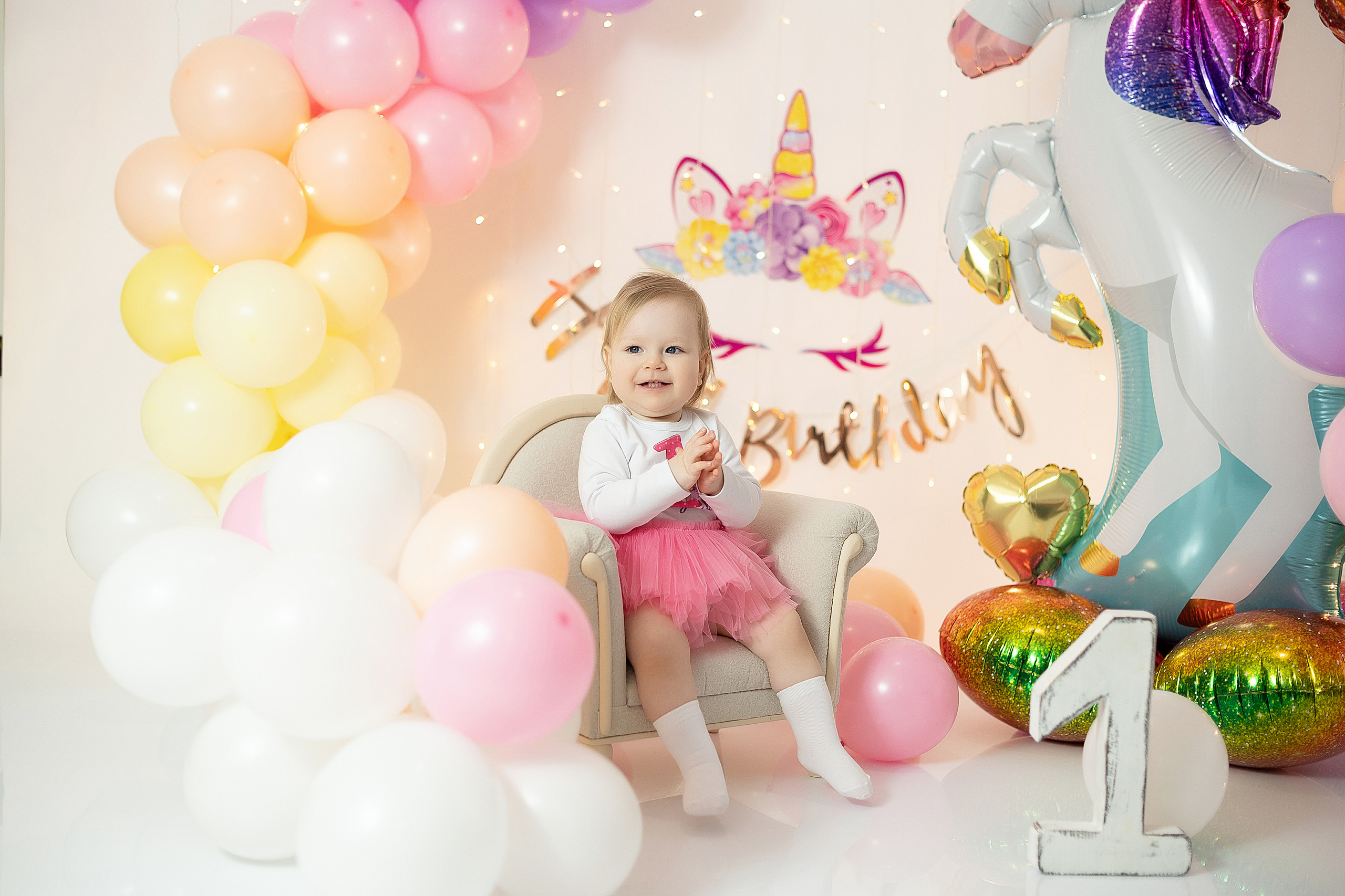 Первый годик Катюшке. Детский и семейный фотограф в Красноярске. Фотосессии новорожденных малышей до 1 месяца