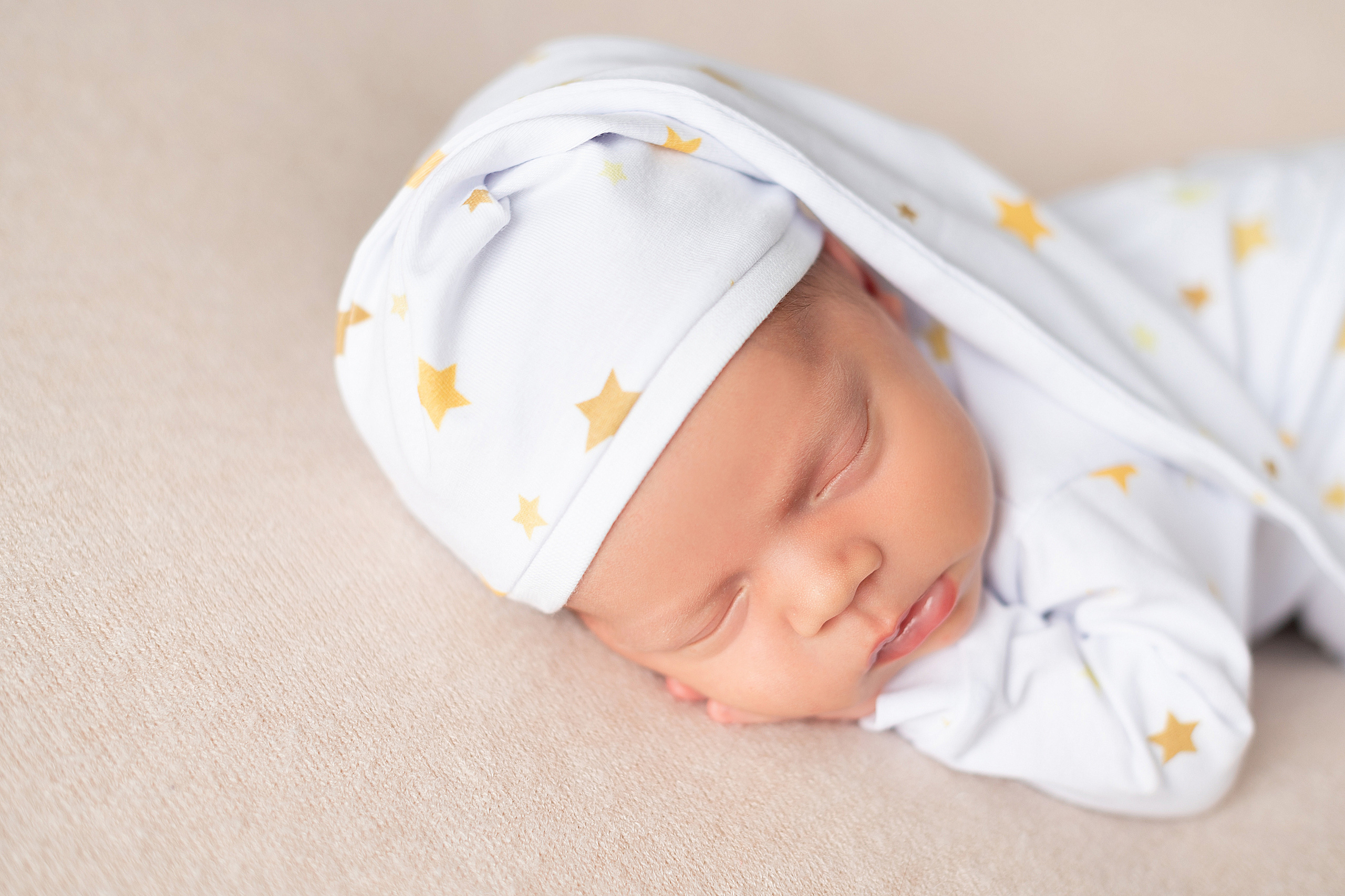 Фотосессии новорожденных малышей. Красноярск. Детский и семейный фотограф в Красноярске. Фотосессии новорожденных малышей до 1 месяца