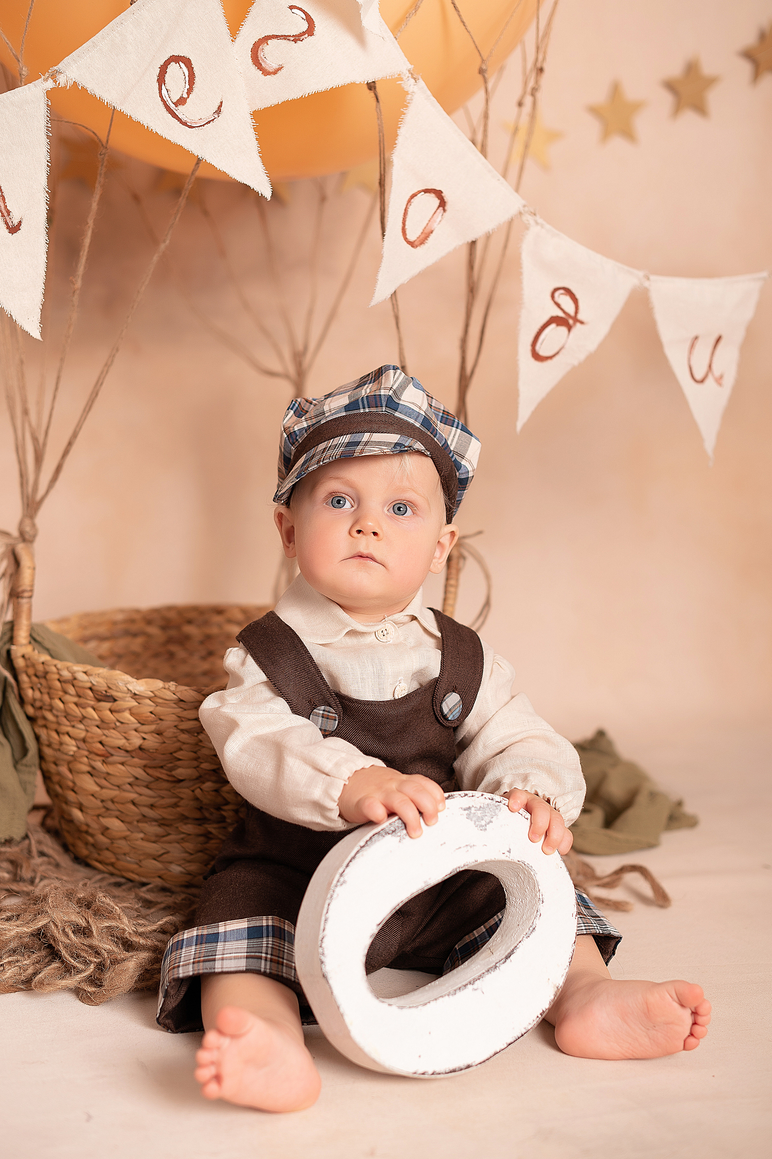 Назар, 1 годик. Детский и семейный фотограф в Красноярске. Фотосессии новорожденных малышей до 1 месяца