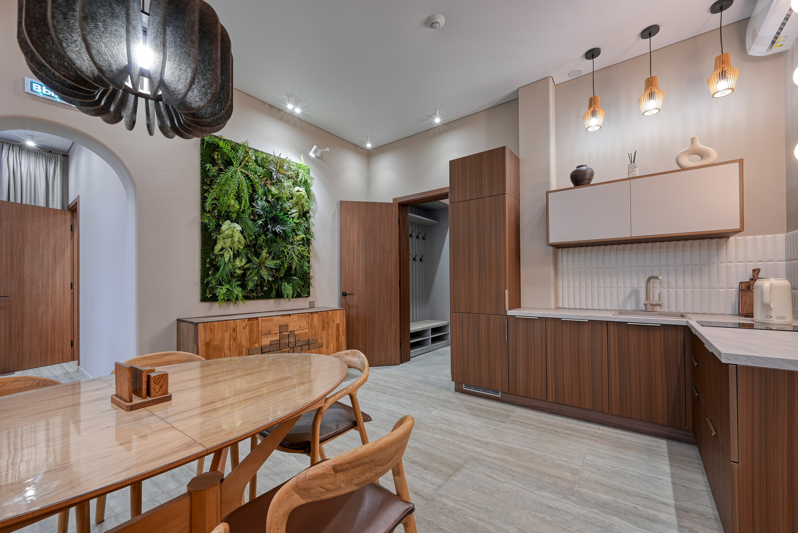 Съемка апарта в ЖК Альпийский квартал. Интерьерный фотограф в Сочи | Роман Сусленко