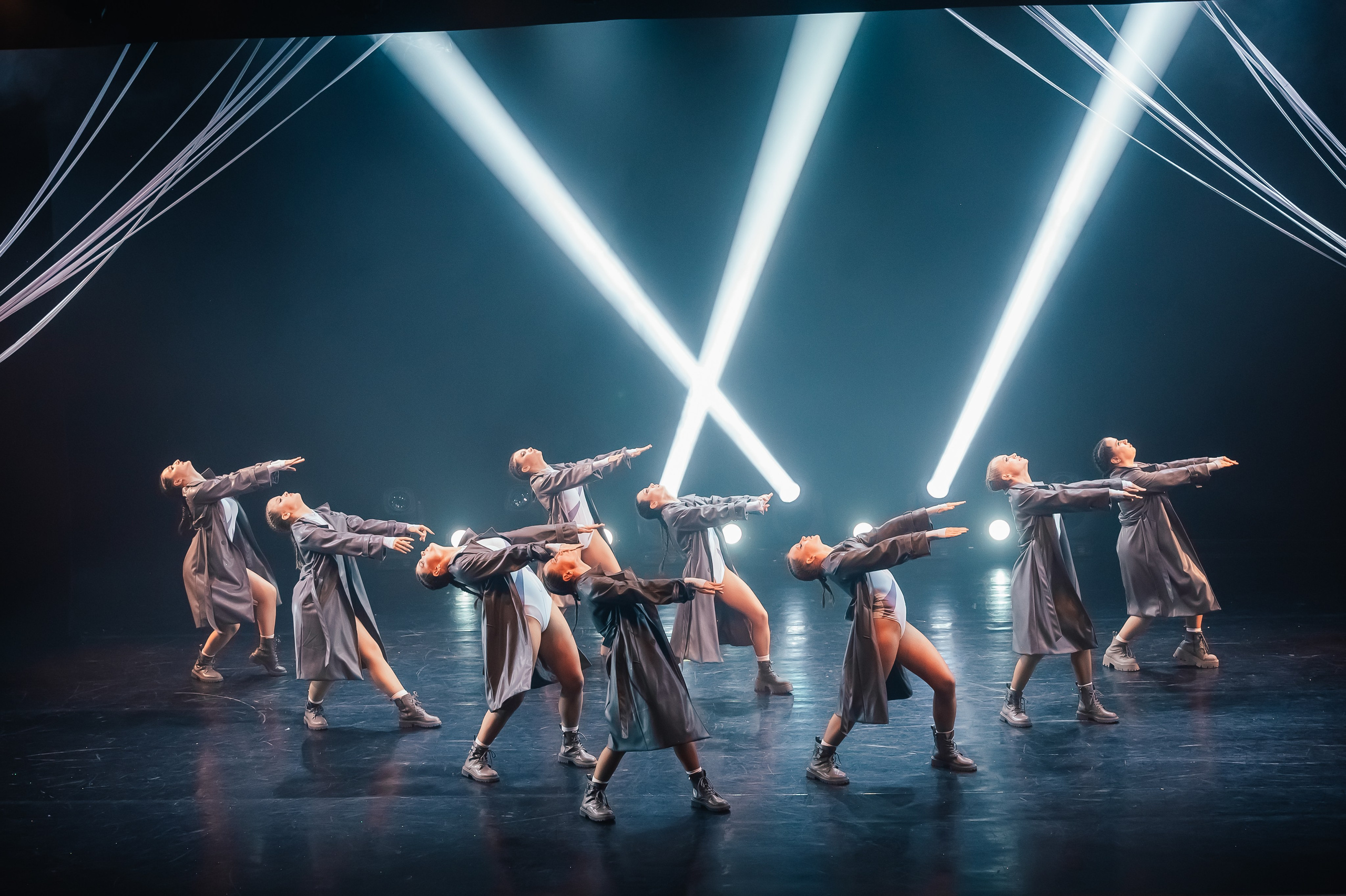 Танцевальное шоу «Ароматы. Искушение». Художник по свету Максим Сергачев