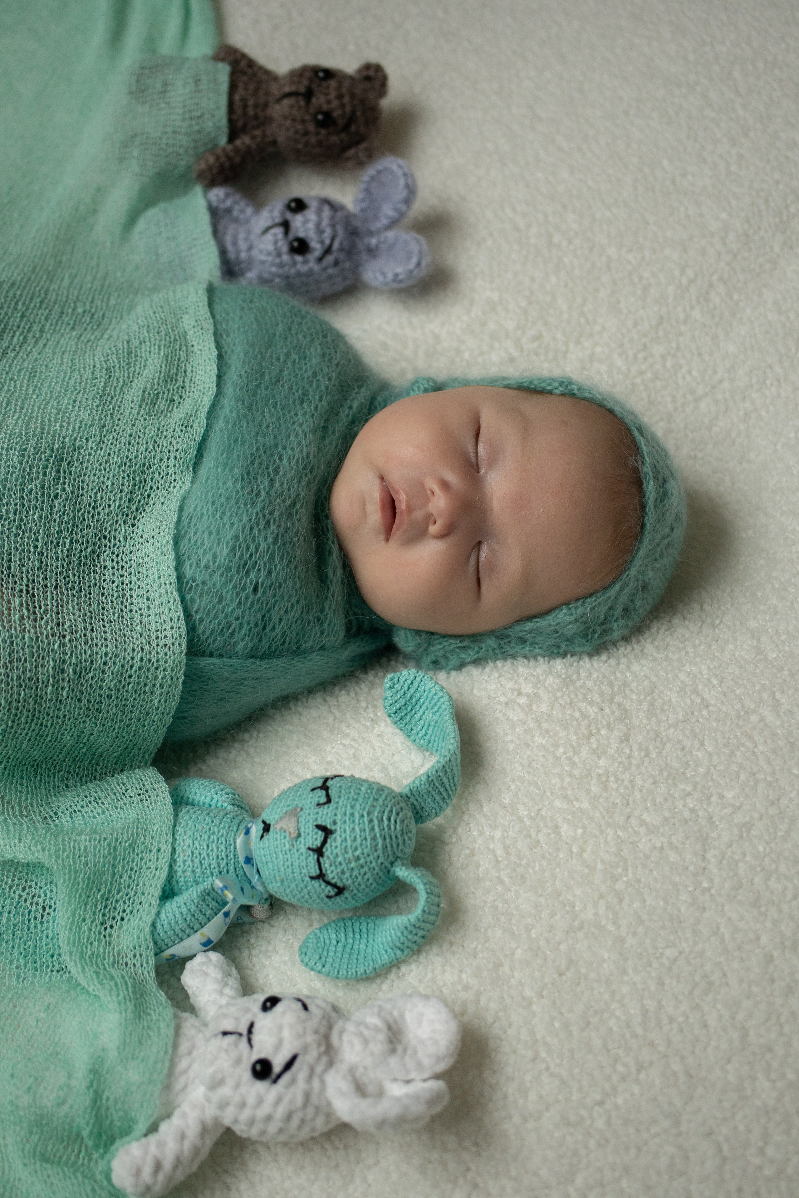 Новорожденные. Фотограф новорожденных в Екатеринбурге