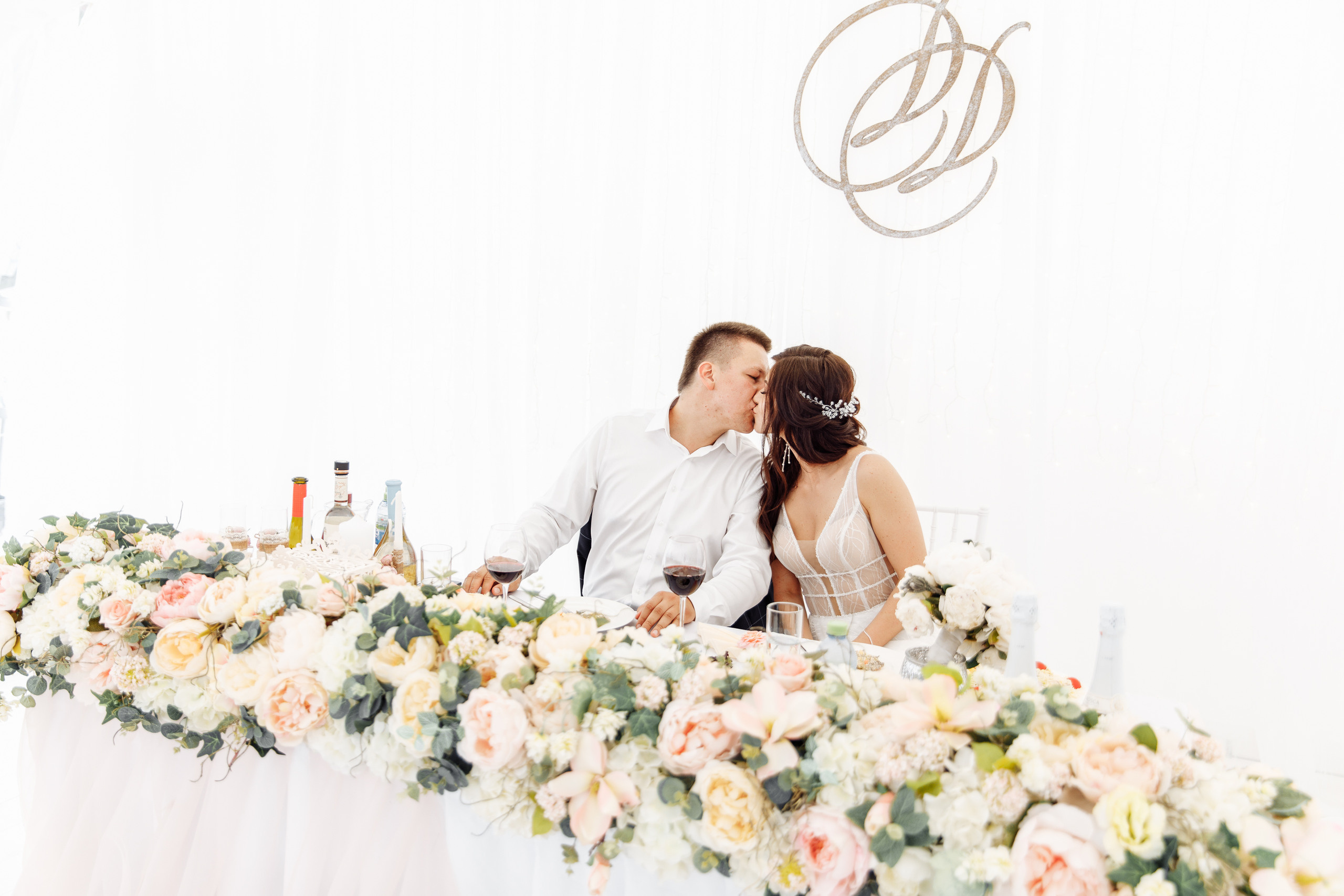 На кабрике. Свадебный фотограф москва