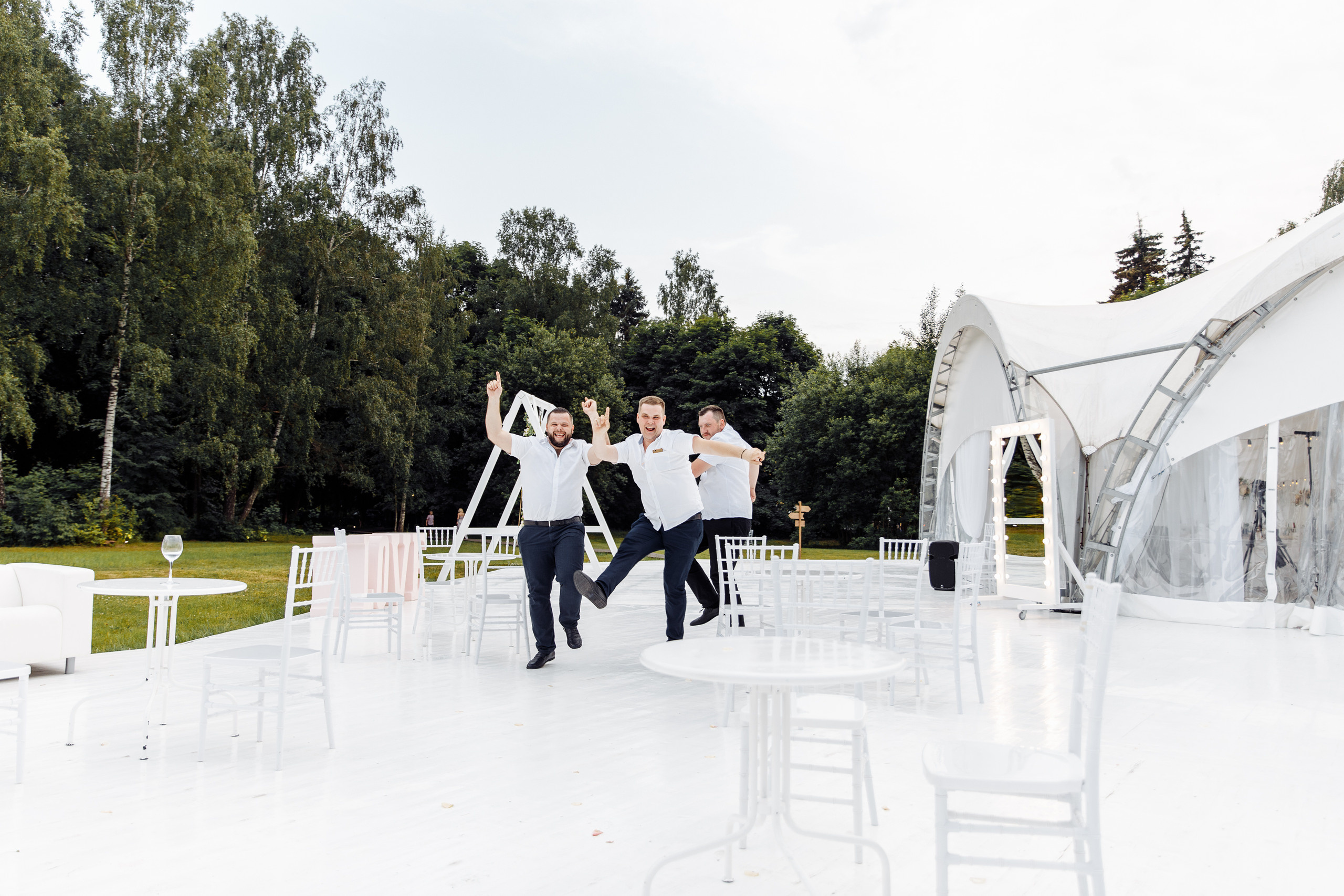 На кабрике. Свадебный фотограф москва