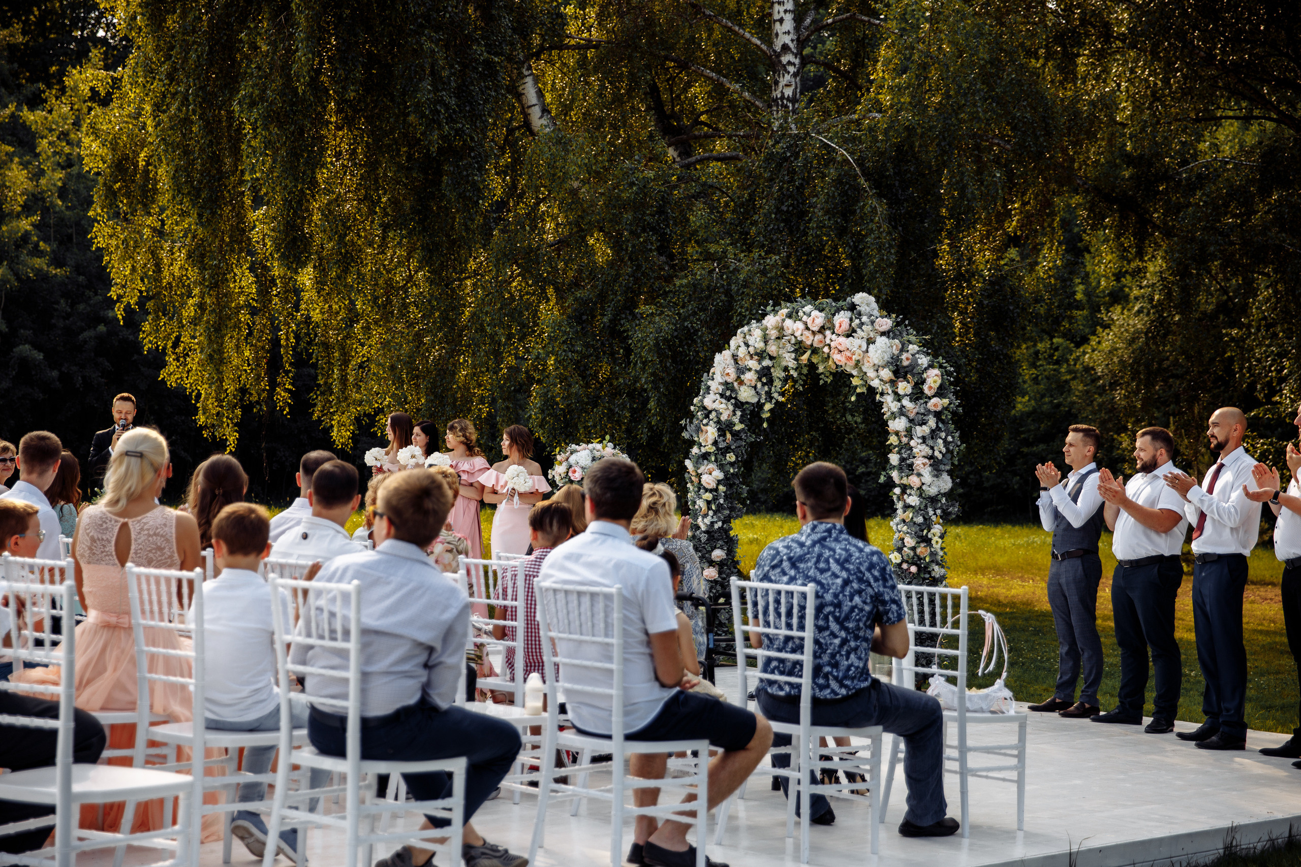 На кабрике. Свадебный фотограф москва