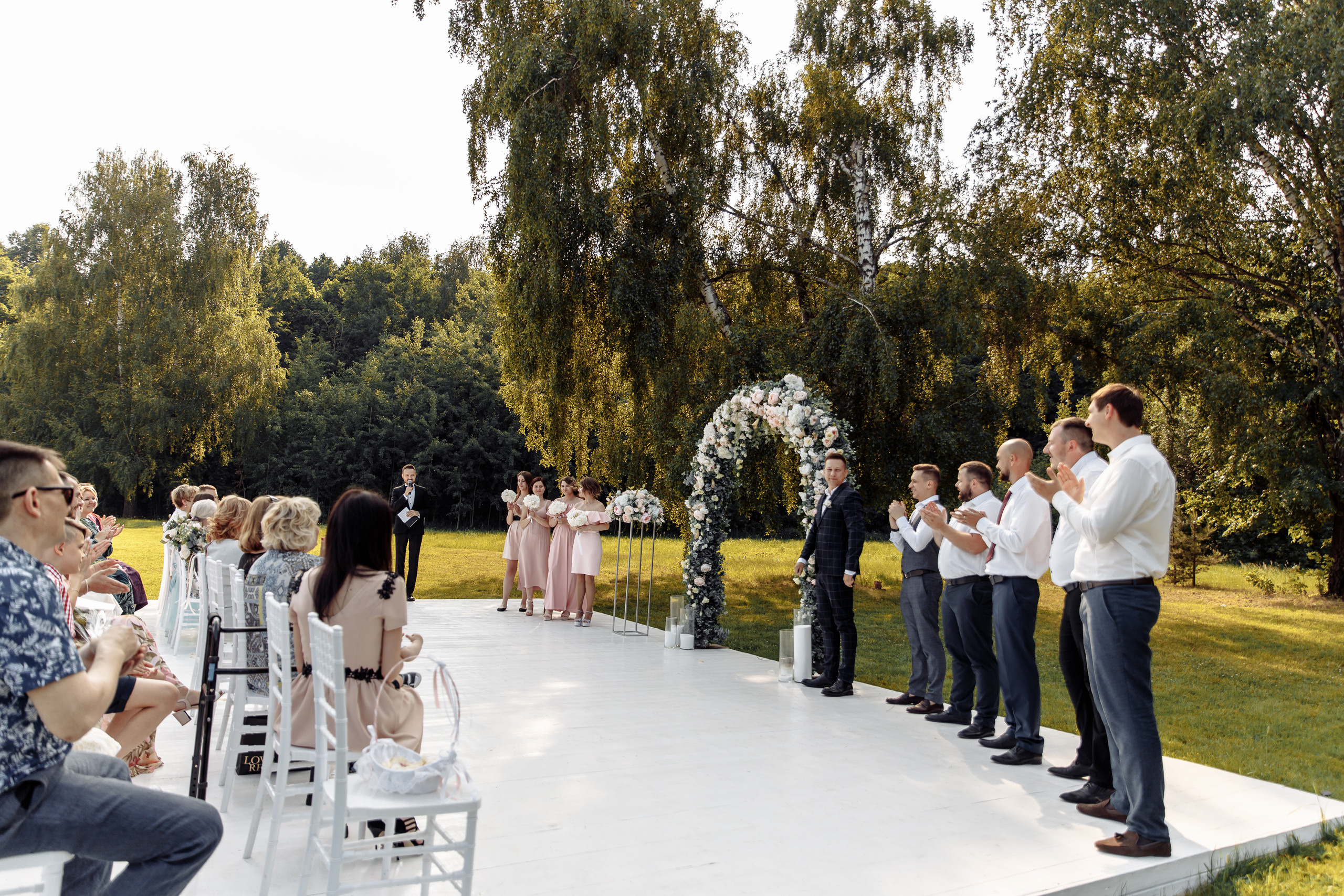 На кабрике. Свадебный фотограф москва