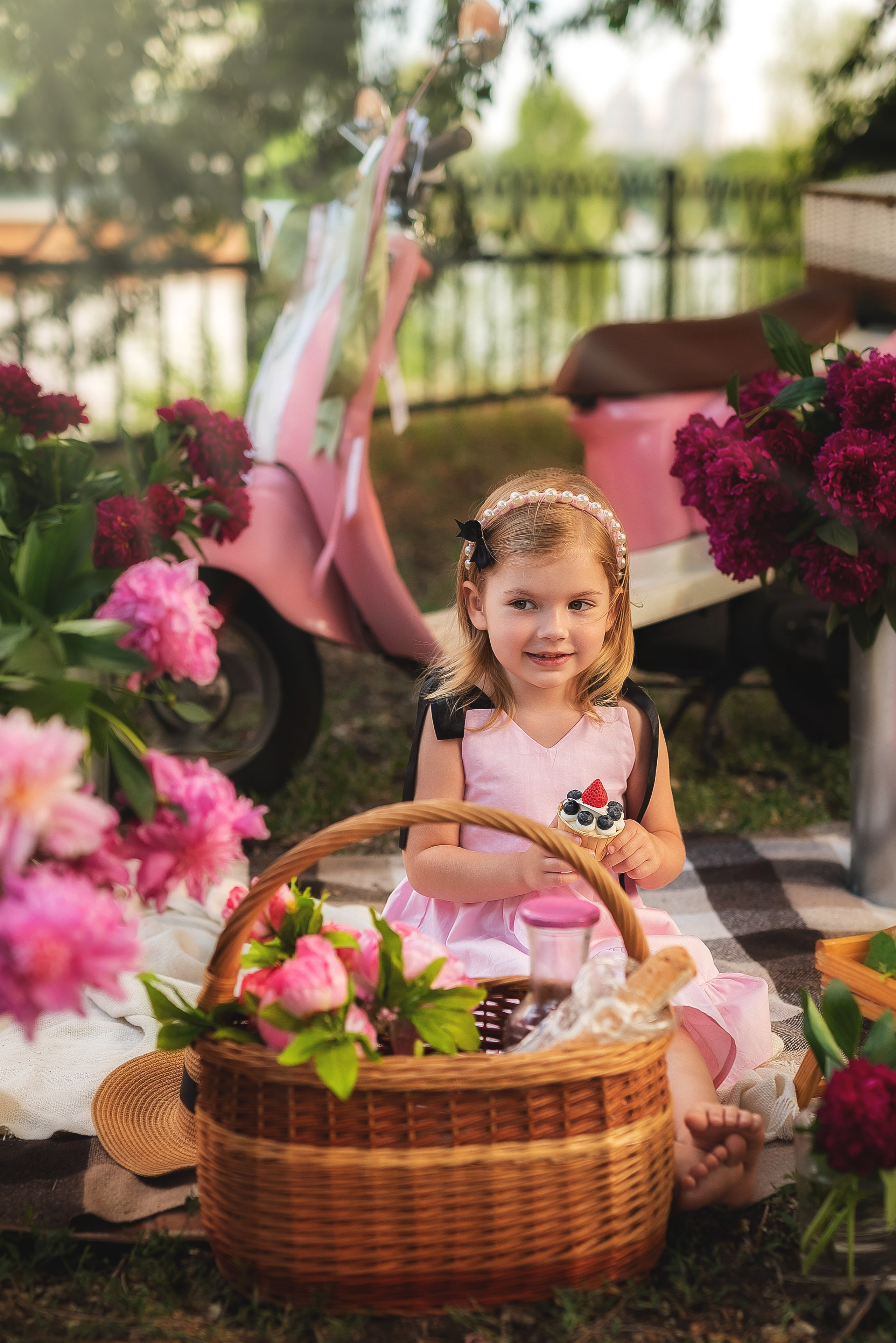 Фотосессия в пионах. Семейный, детский фотограф в Воронеже Анна Никитина