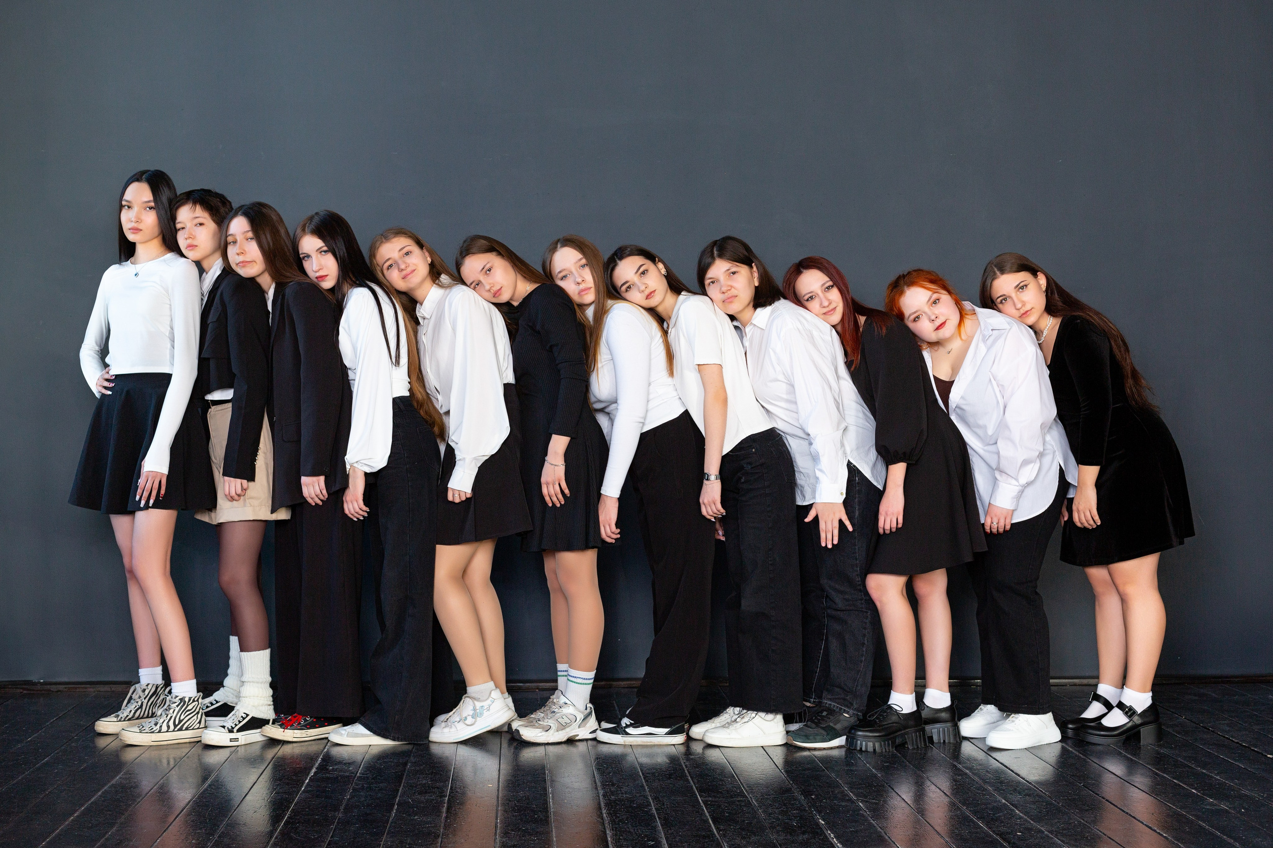 Фотоальбомы СТАРШЕКЛАССНИКИ. Студия «Фокус» детская фотография Ольги Поповой г. Бийск