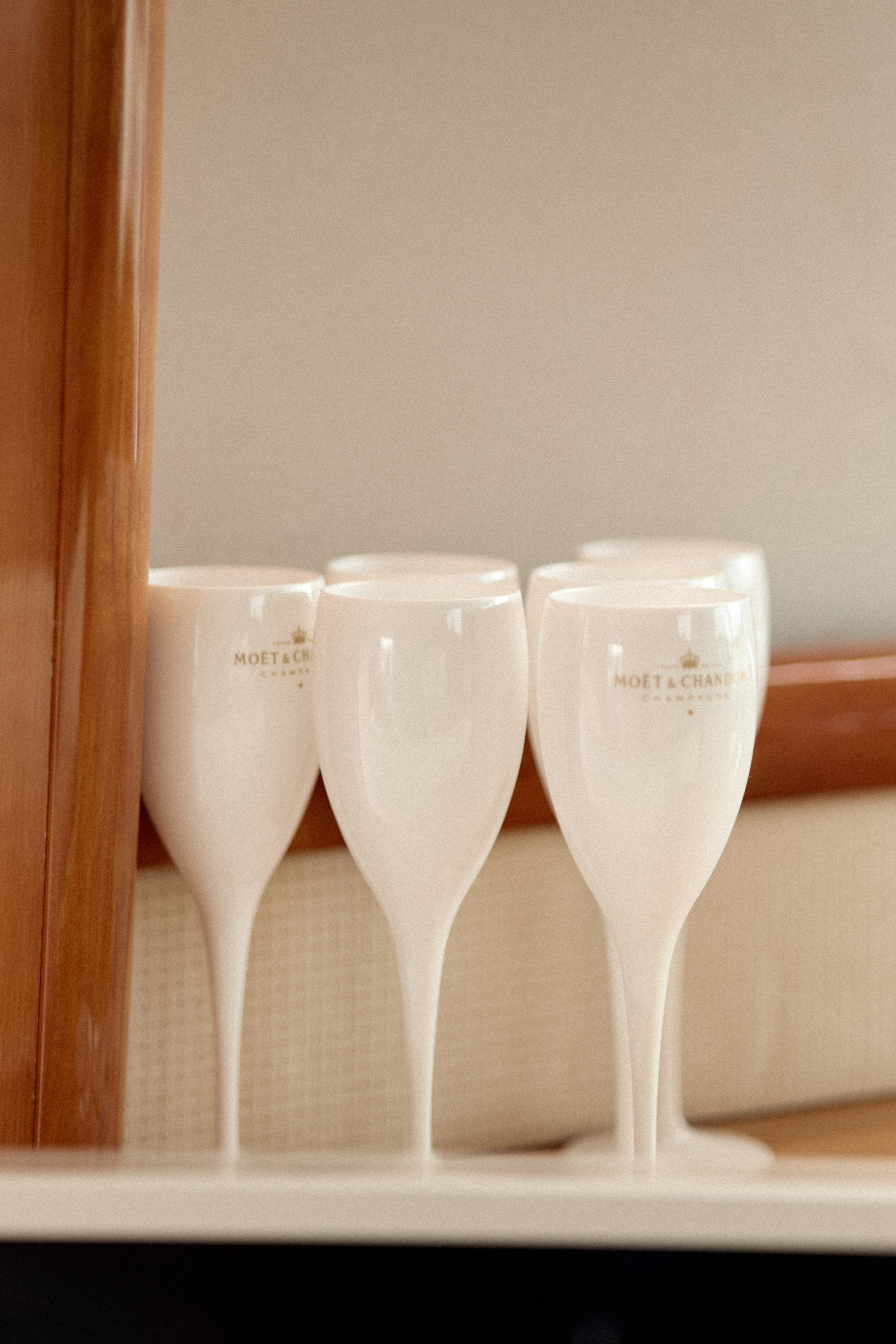 Егор & Нелля. Сестры Карабаза. Фотографы и ретушеры в Москве и Санкт-Петербурге