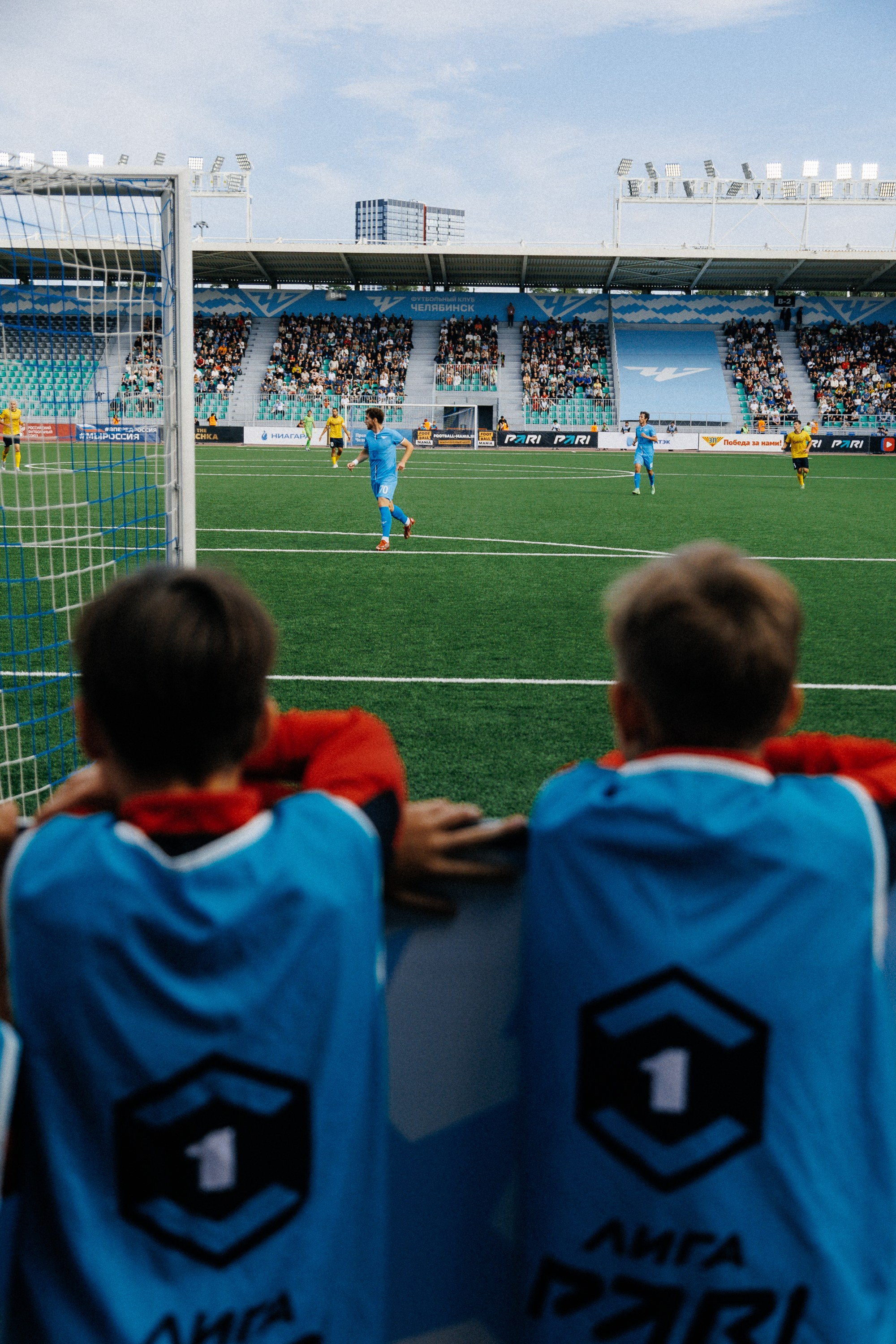 ФК ЧЕЛЯБИНСК Х ФК ВОЛГА. Репортажный фотограф Макс Брагин