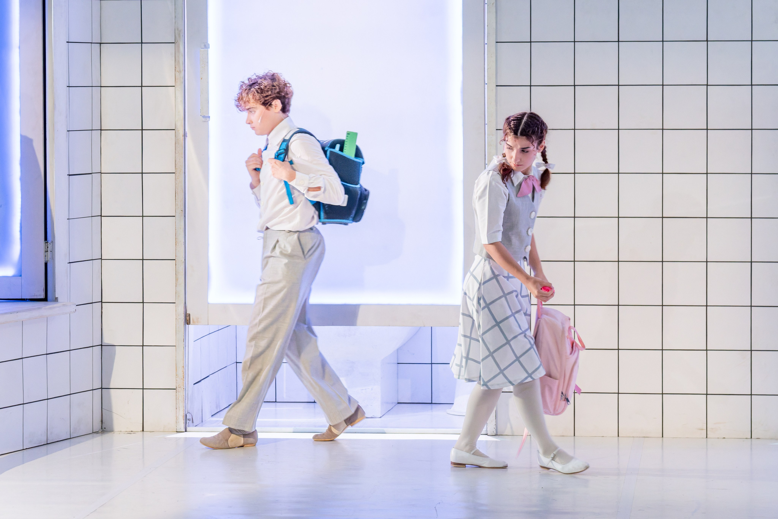 Театр Терезы Дуровой: неОбычная школьная история (Принцесса и Пьер). Сайт фотографа Сергея Абрамова