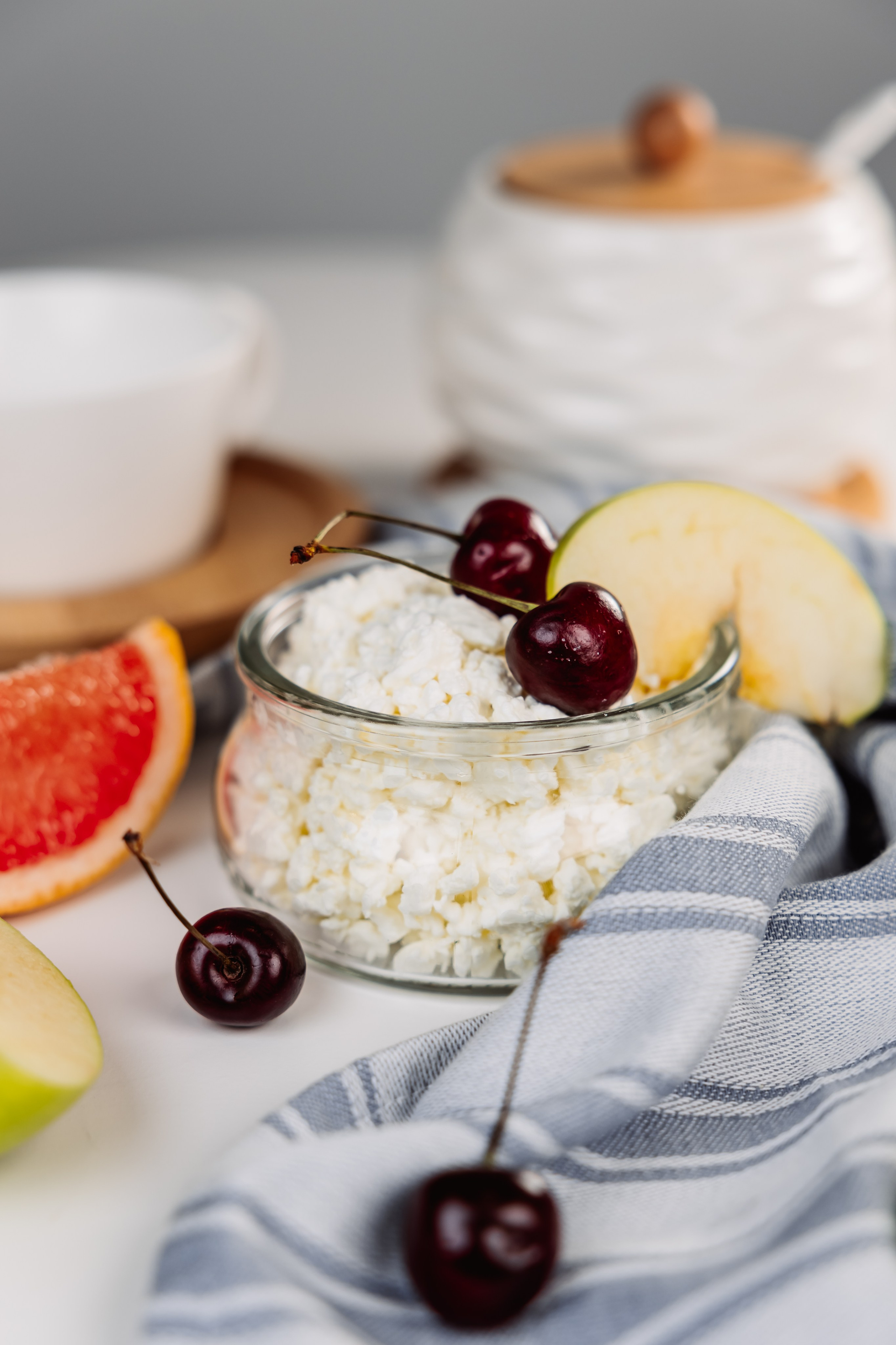 КРЫШКИ ДЛЯ КОЛОМЕНСКИХ ЙОГУРТОВ |OZON | Wildberries. ФОТОГРАФ ИРИНА ШАМАТАВА