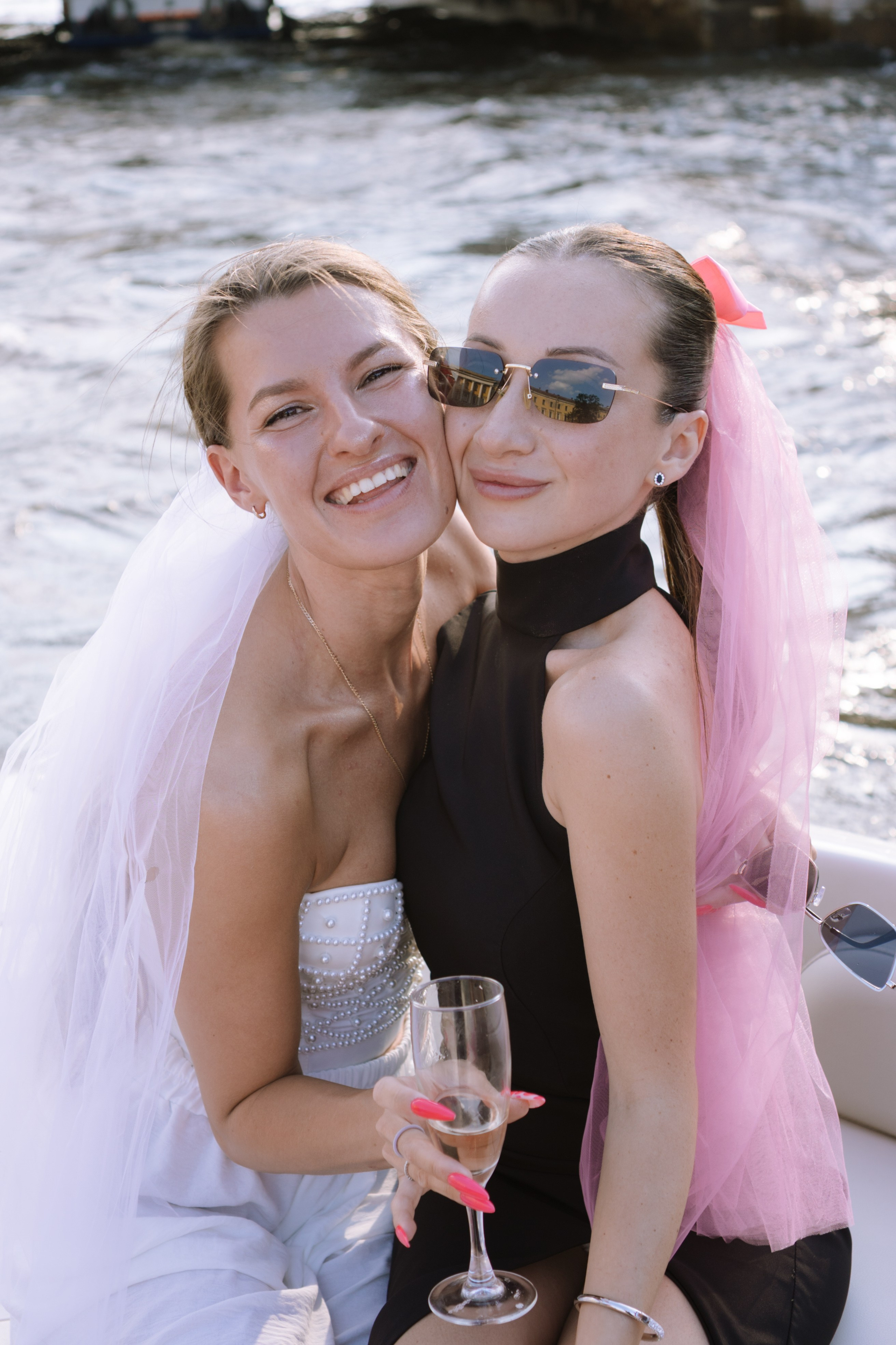 ДЕВИЧНИК НА КАТЕРЕ. Профессиональный фотограф, Санкт-Петербург — Виктория Богомолова