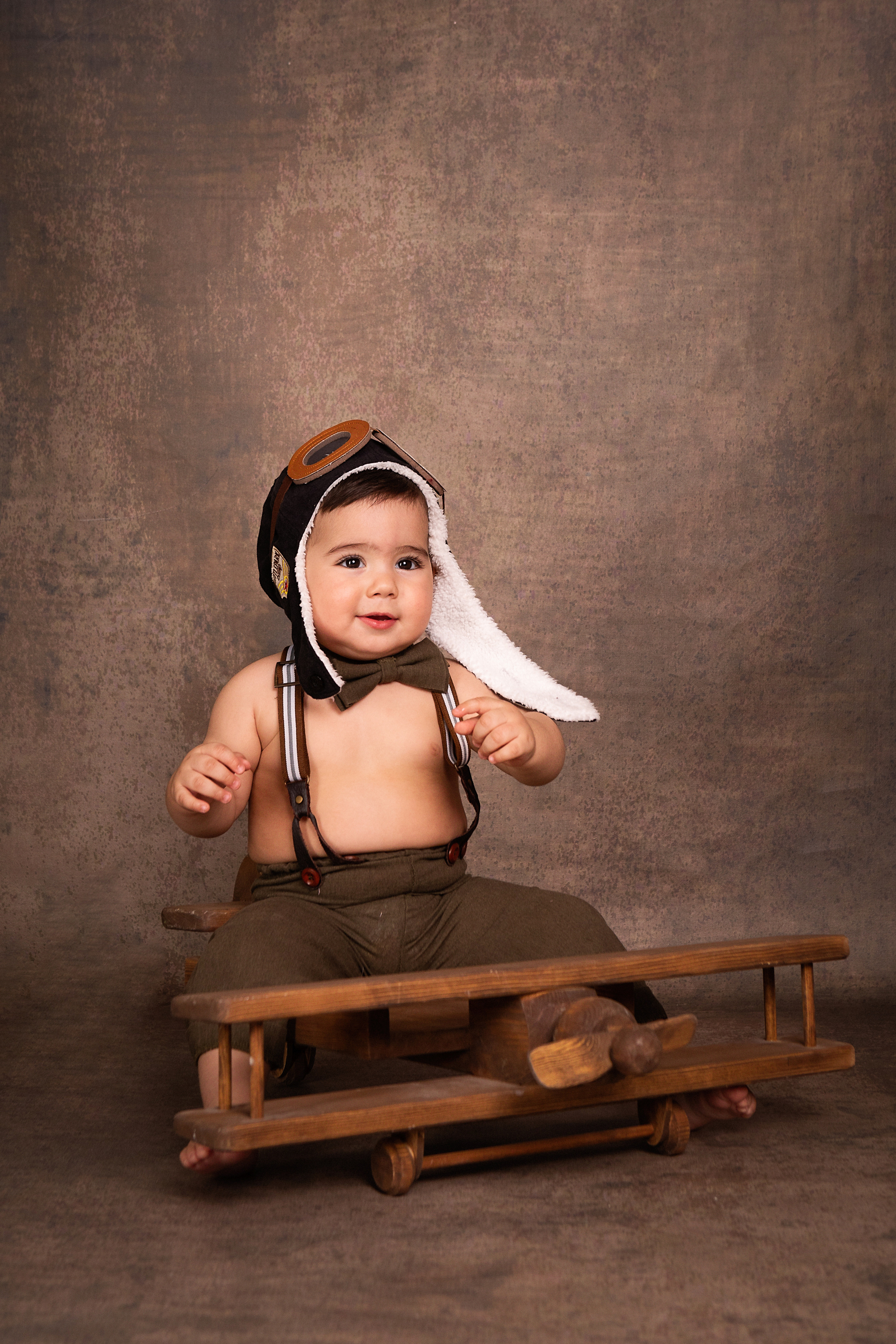 ФОТОГРАФ НА ГОДИК, БЕРЕМЕННОСТИ, НОВОРОЖДЕННЫХ, КРЕЩЕНИЯ МОСКВА