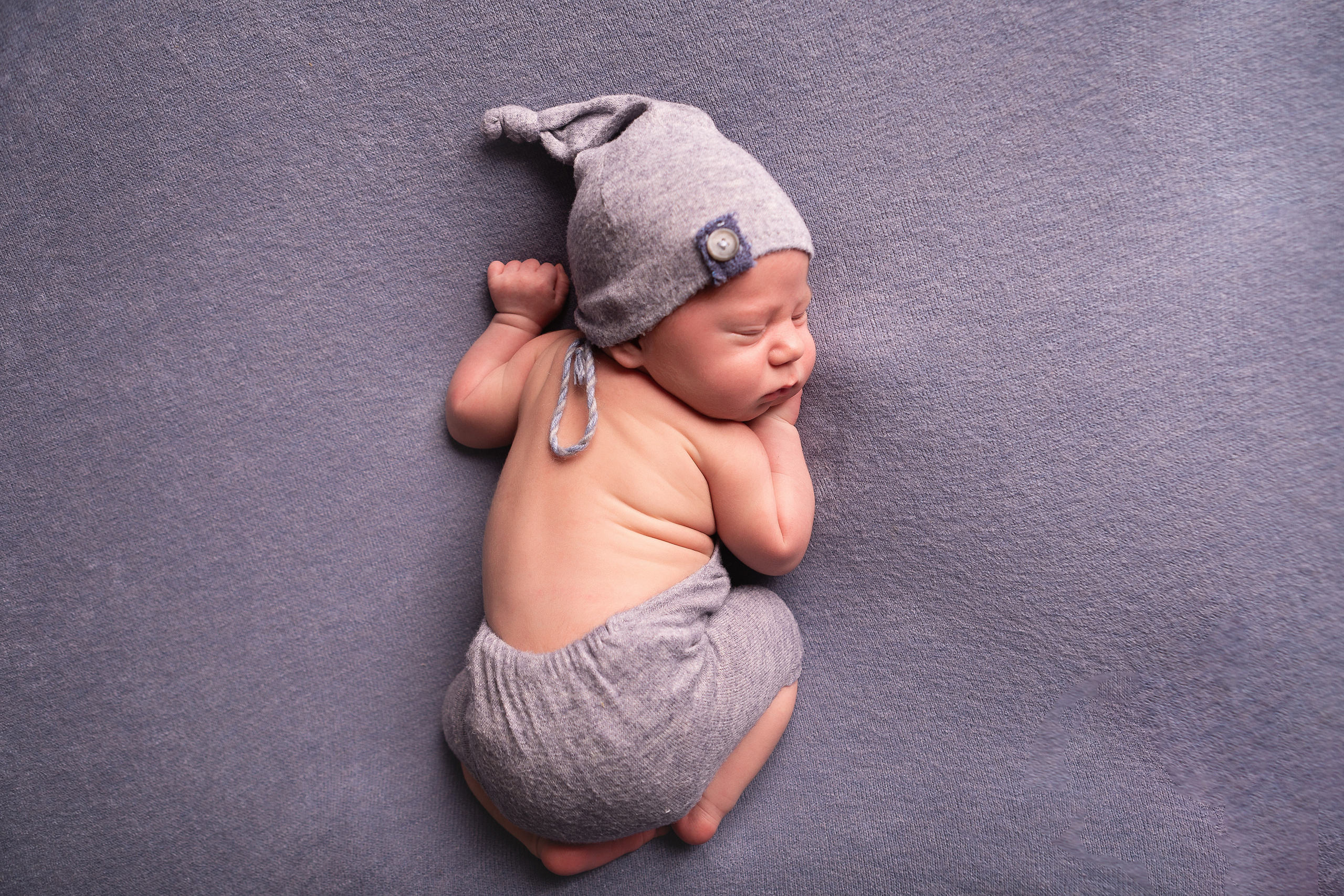 Новорожденные. ФОТОГРАФ НА ГОДИК, БЕРЕМЕННОСТИ, НОВОРОЖДЕННЫХ, КРЕЩЕНИЯ МОСКВА