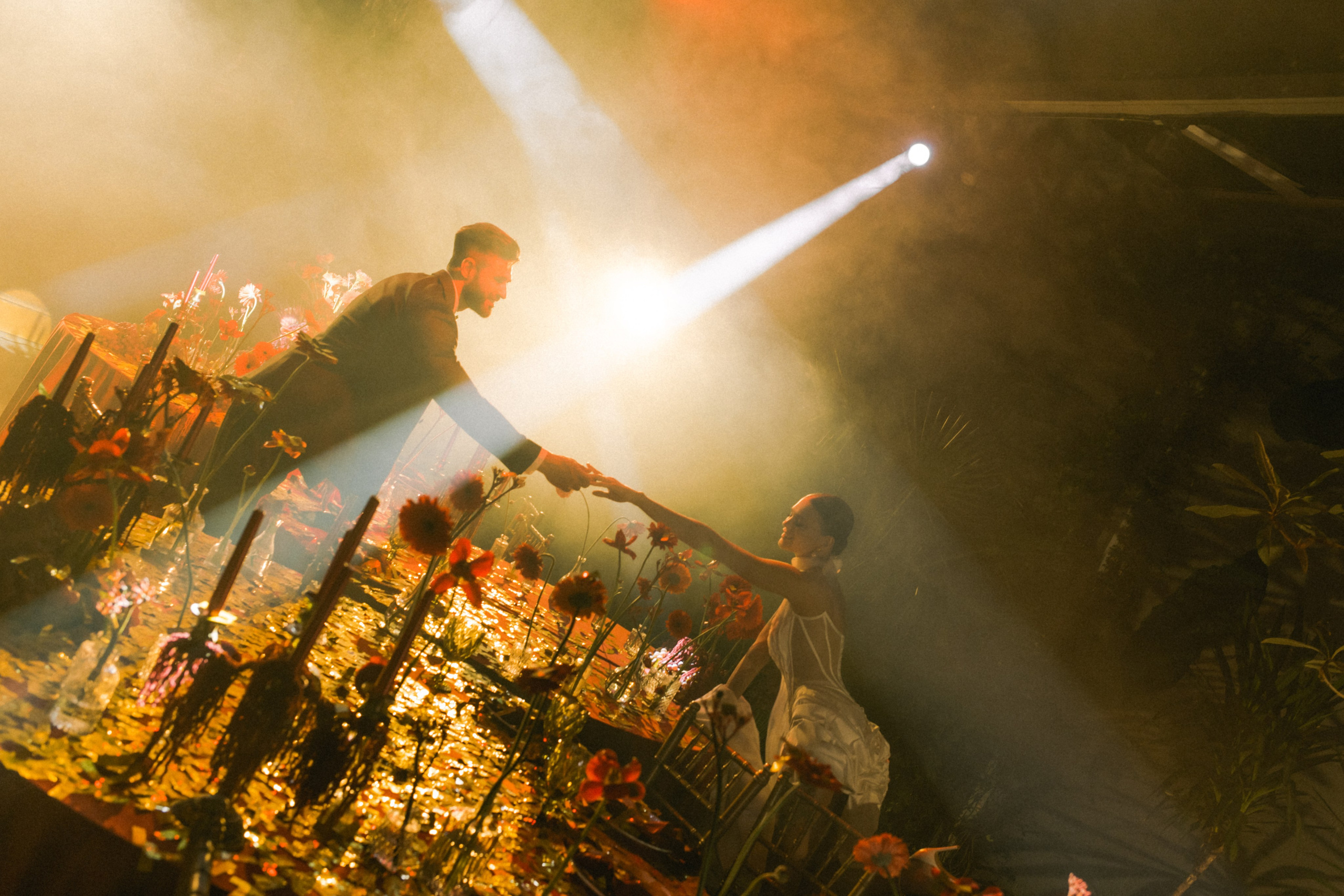 Красивая свадьба в Красном цвете. Свадебный фотограф в Краснодаре и по всему ЮФО и Миру Ольга Гусева