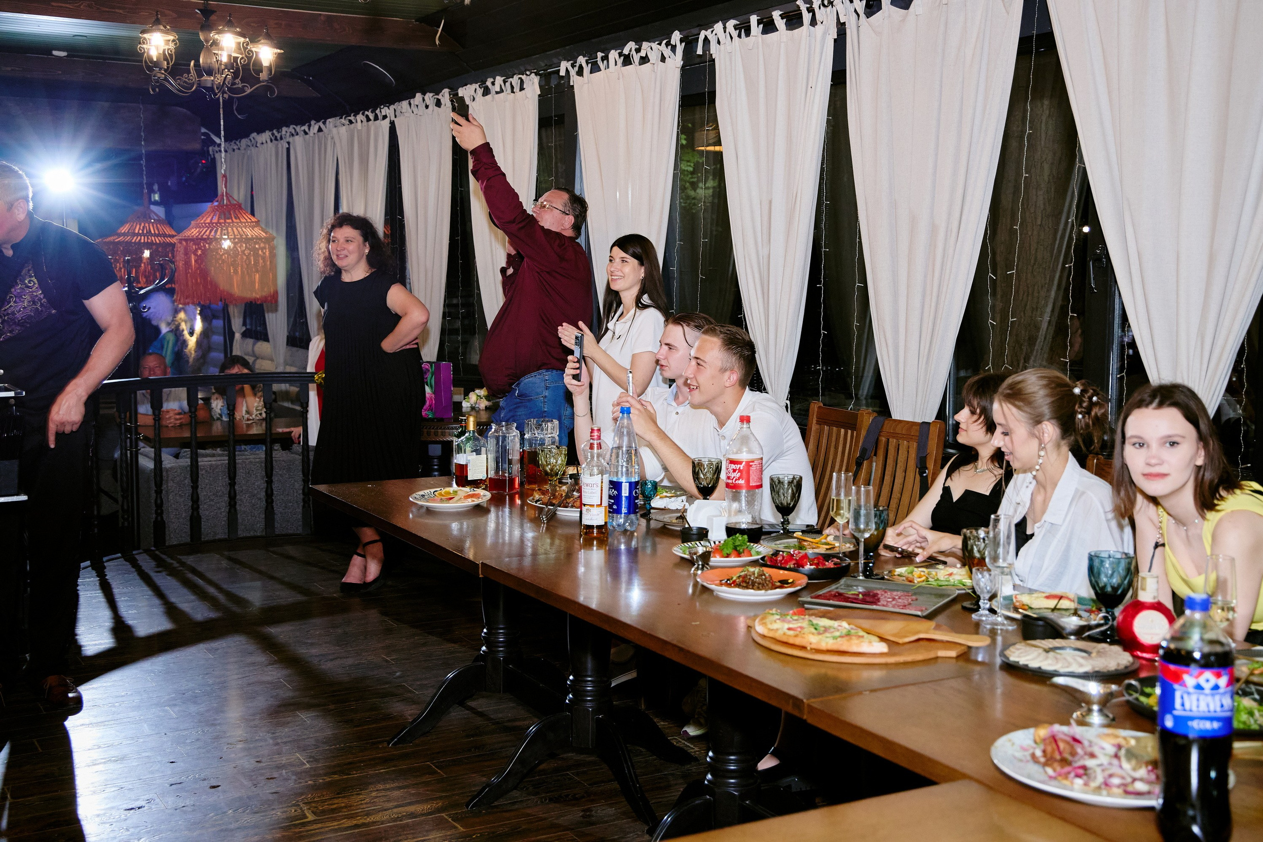 Выпускной 35 Сош. Фотограф Выпускные альбомы Таганрог Сергей Коробченко