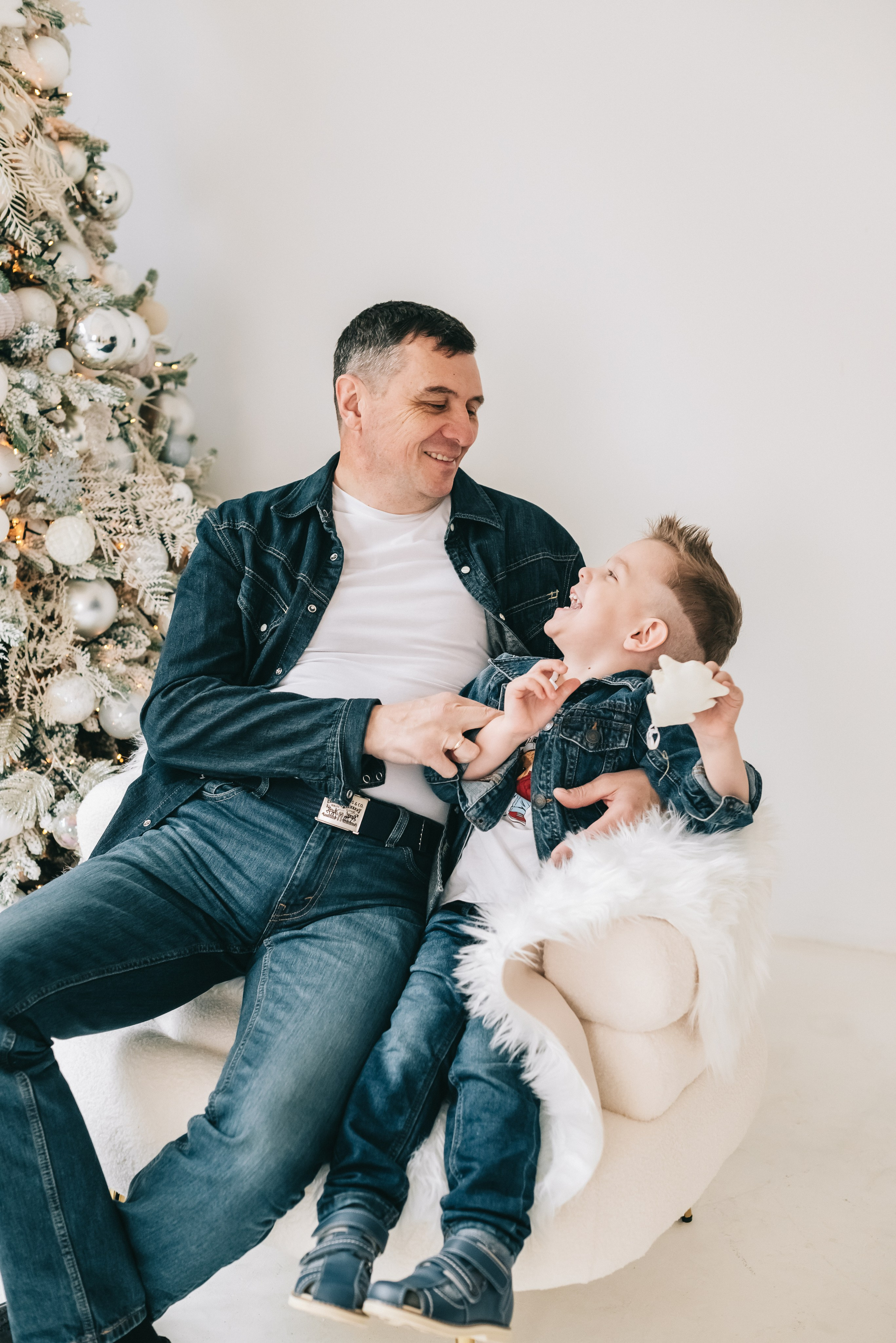 Новогодняя семейная фотосессия Кемерово