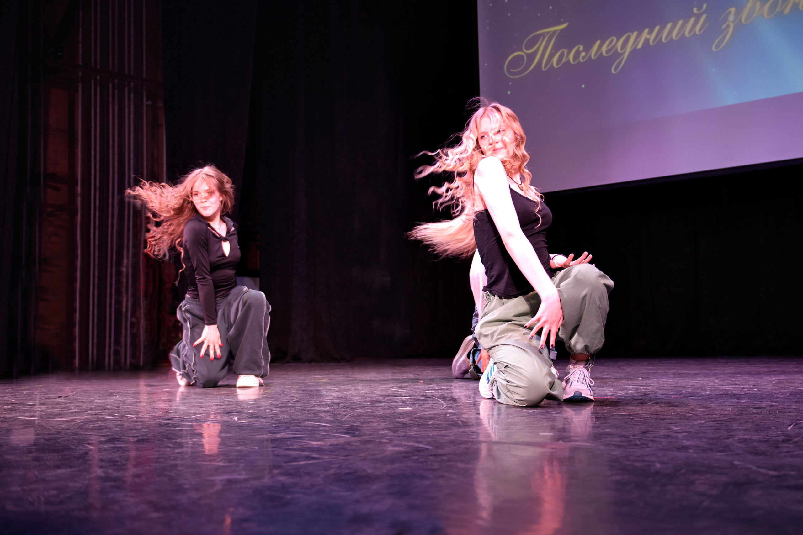 Фотосъёмка торжественного вечера выпускников. Организация и проведение фотосъемок в Санкт-Петербурге. Фотограф Смирягин Илья