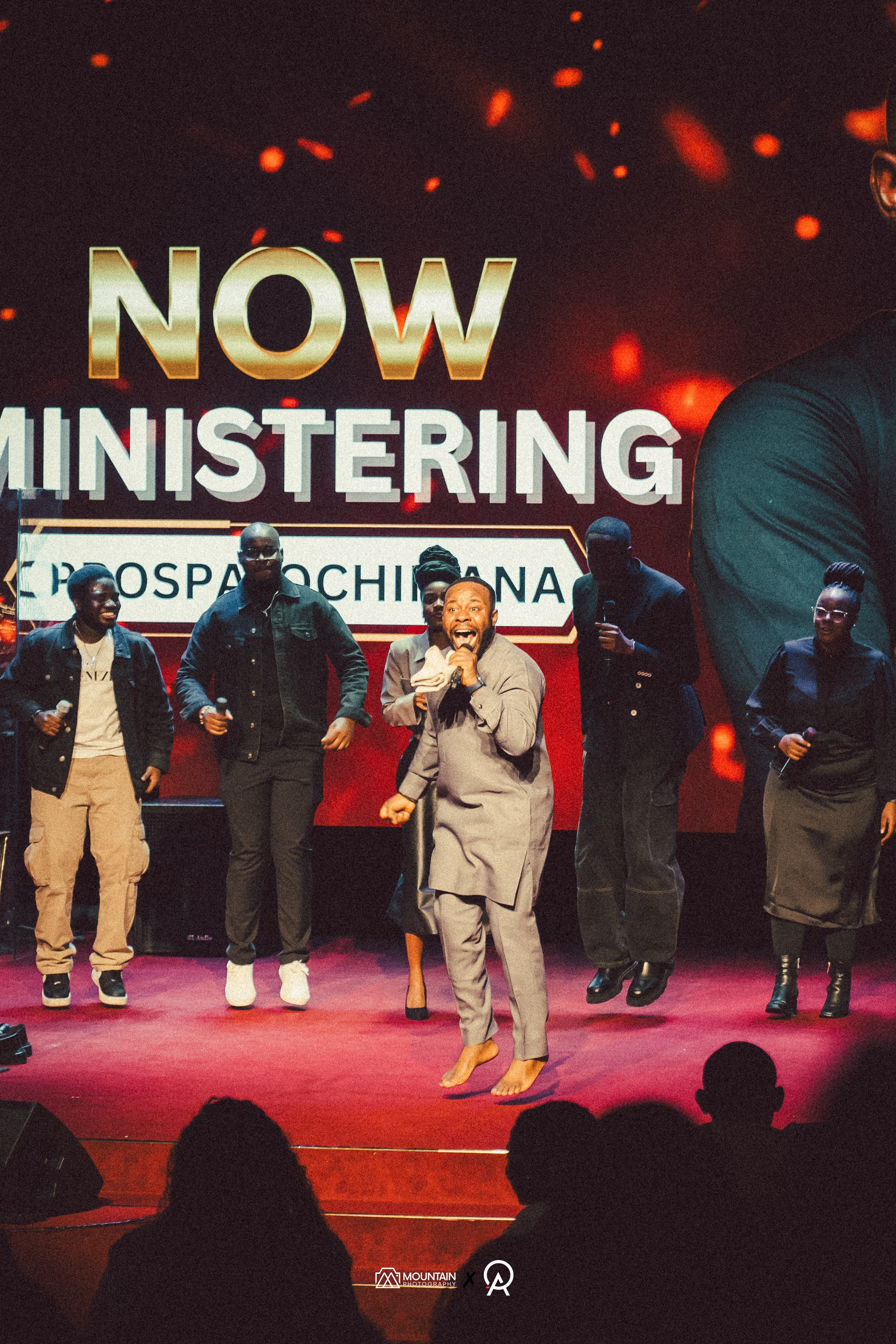 One Audience Gospel concert With Prospa Ochimana. Я занимаюсь событийной, свадебной, товарной, студийной… фотографией