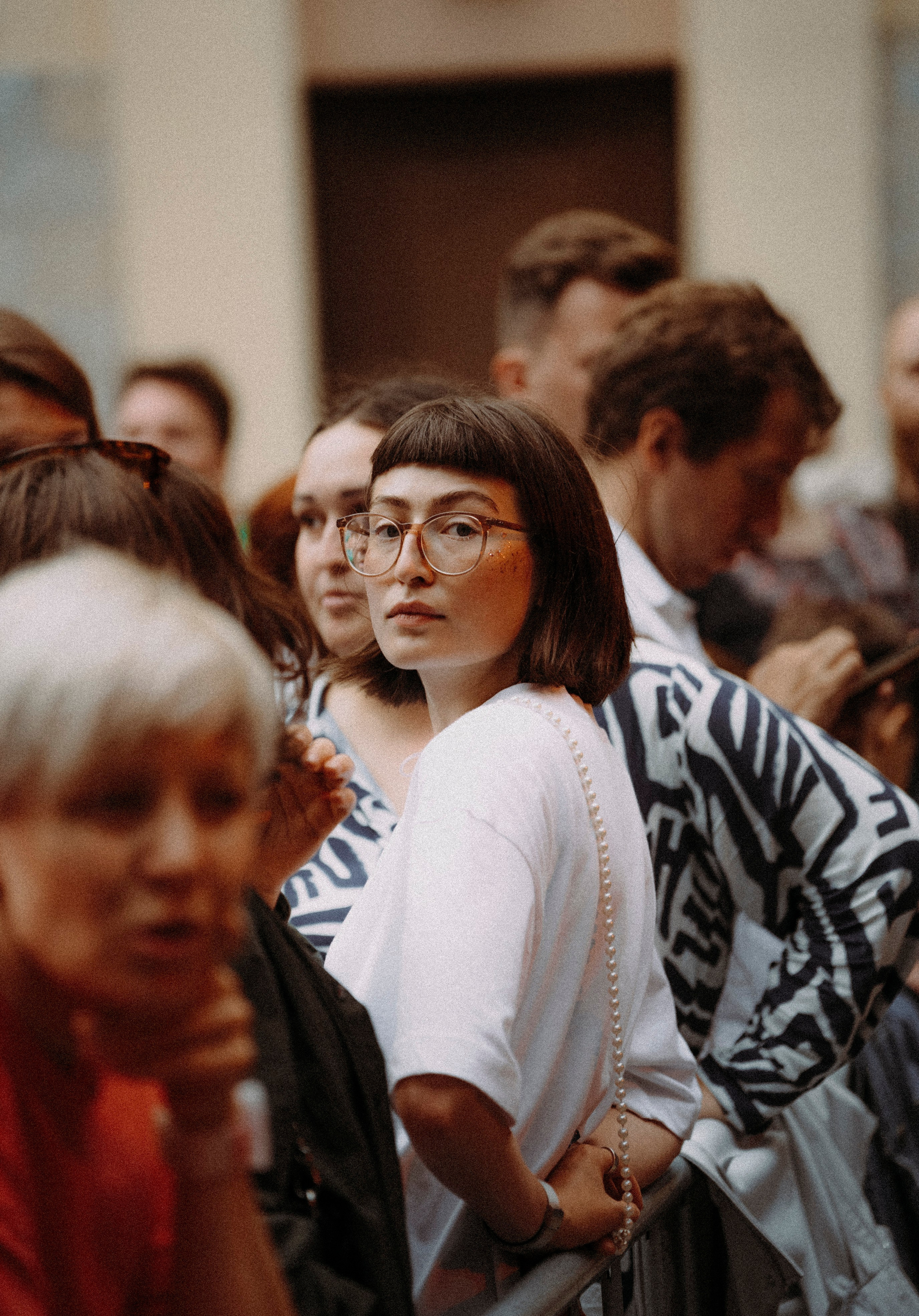 2024. Стрит-фотография, полная абсурда, идиотизма и красоты