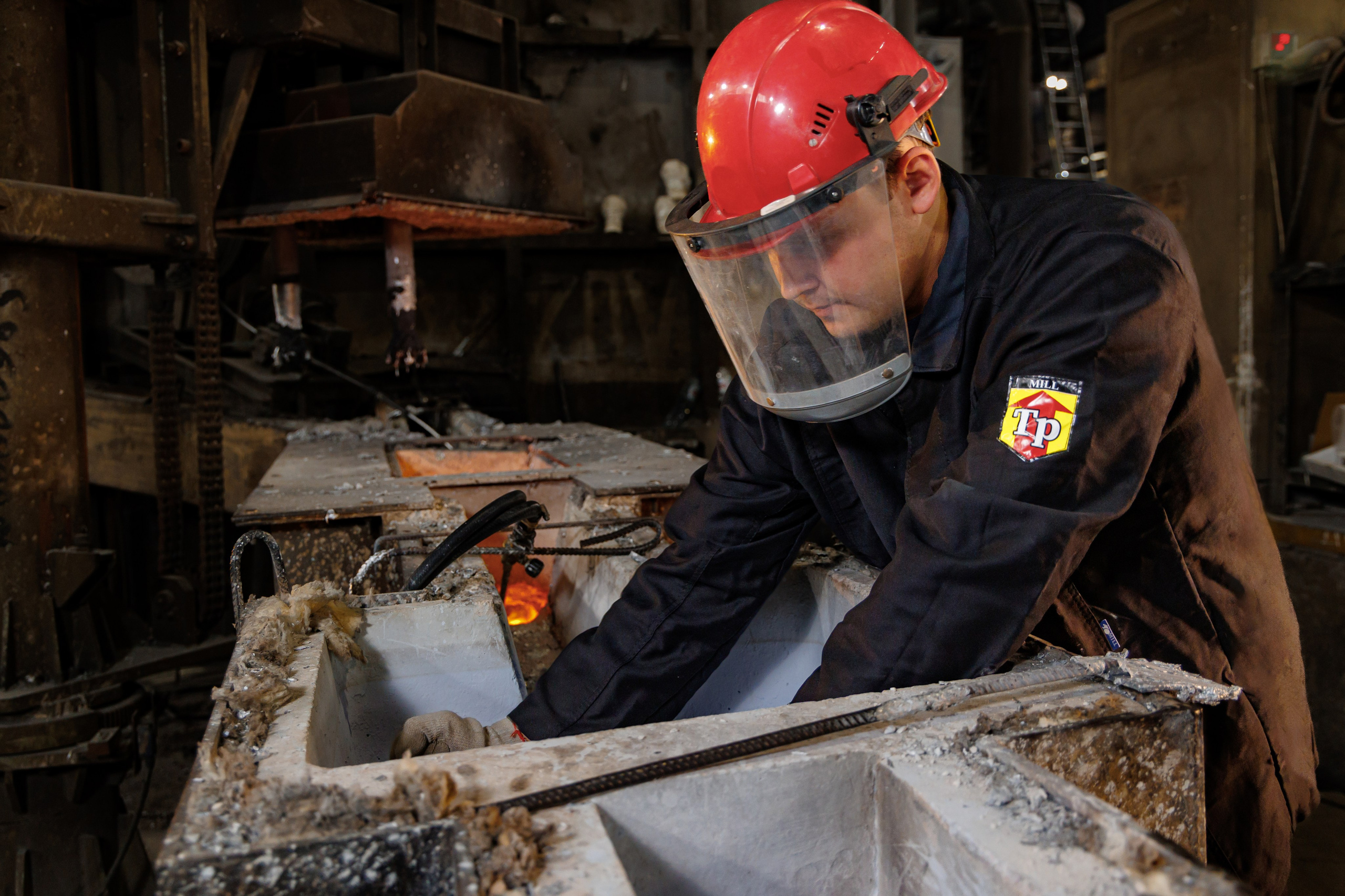 Алюминиевый завод, вакансии. Фотограф, видеограф