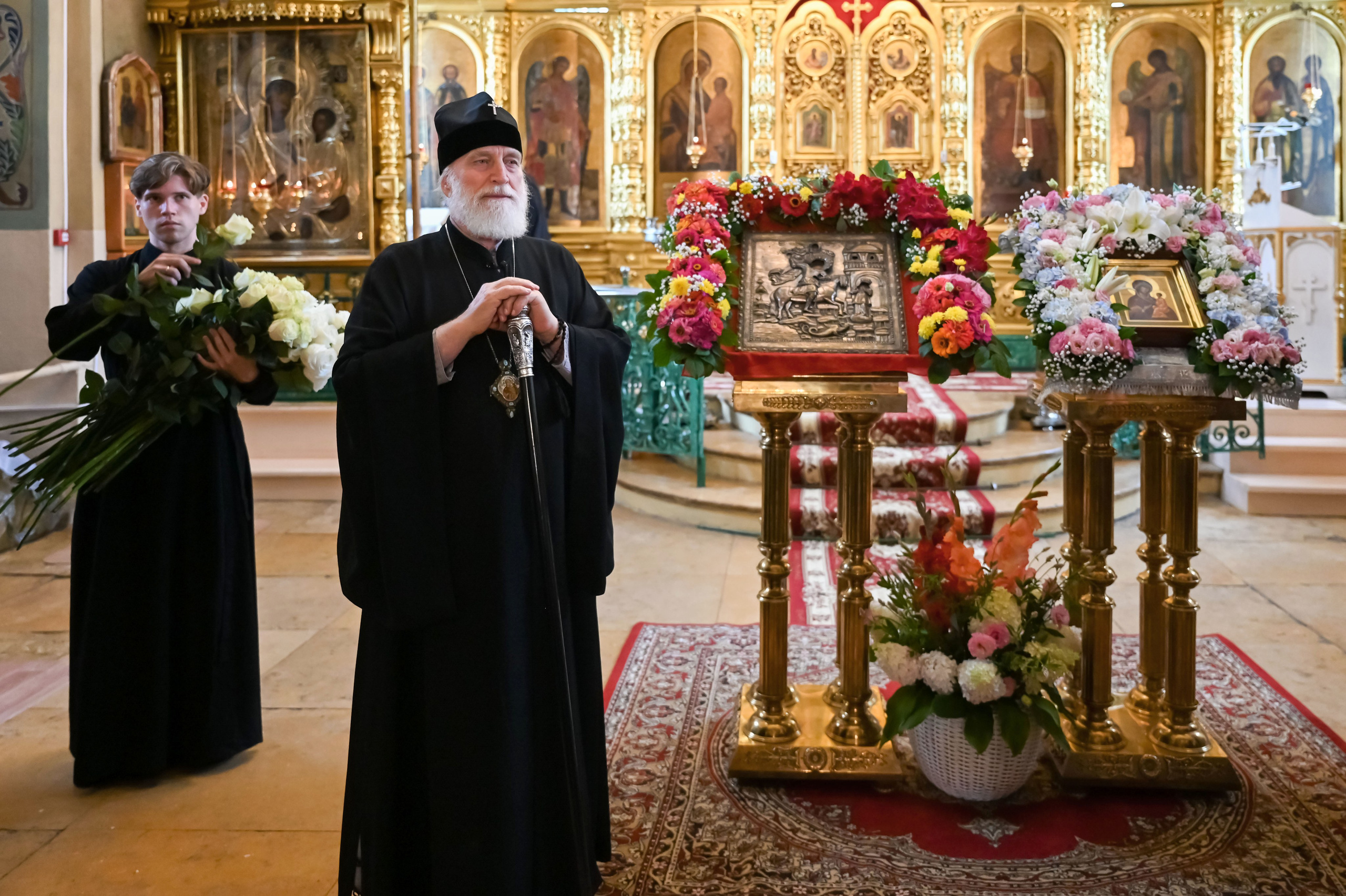 Митрополит Крутицкий Коломенский Павел в Георгиевском храме с. Ванилово. Семейный фотограф в г. Воскресенск Наталия Молева
