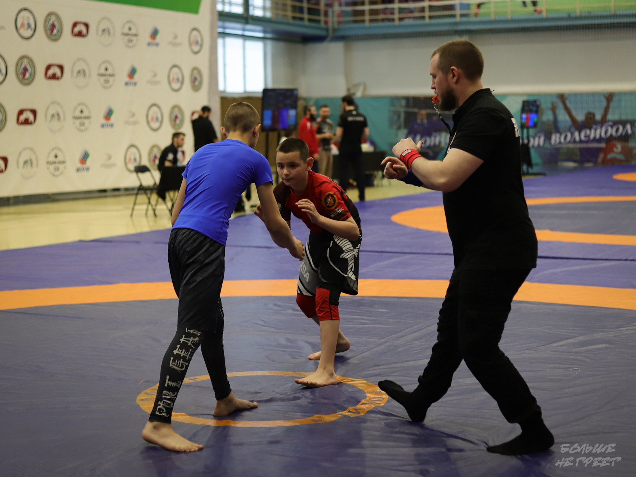 ПЕРВЕНСТВО УРФО ПО СПОРТИВНОЙ БОРЬБЕ ГРЭППЛИНГ И ГРЭППЛИНГ-ГИ. Больше не греет