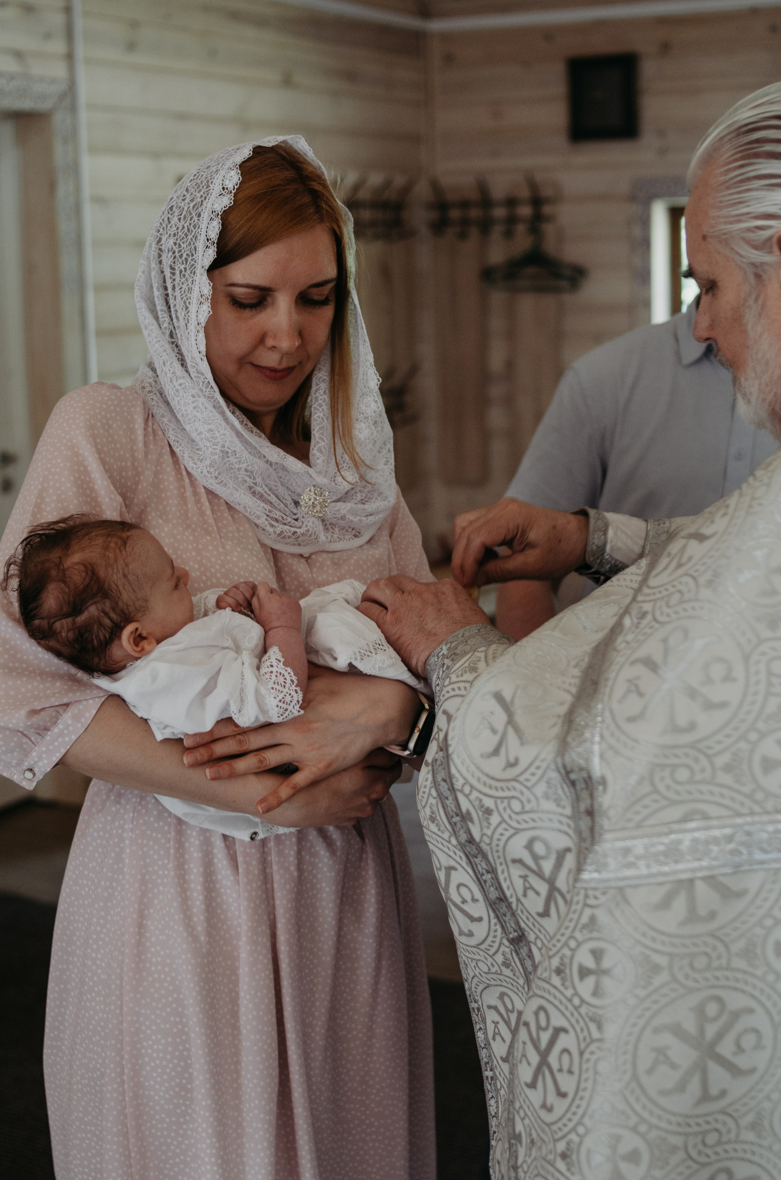 Таинство крещения Лея. Семейный фотограф Москва, Люберцы, Петрозаводск