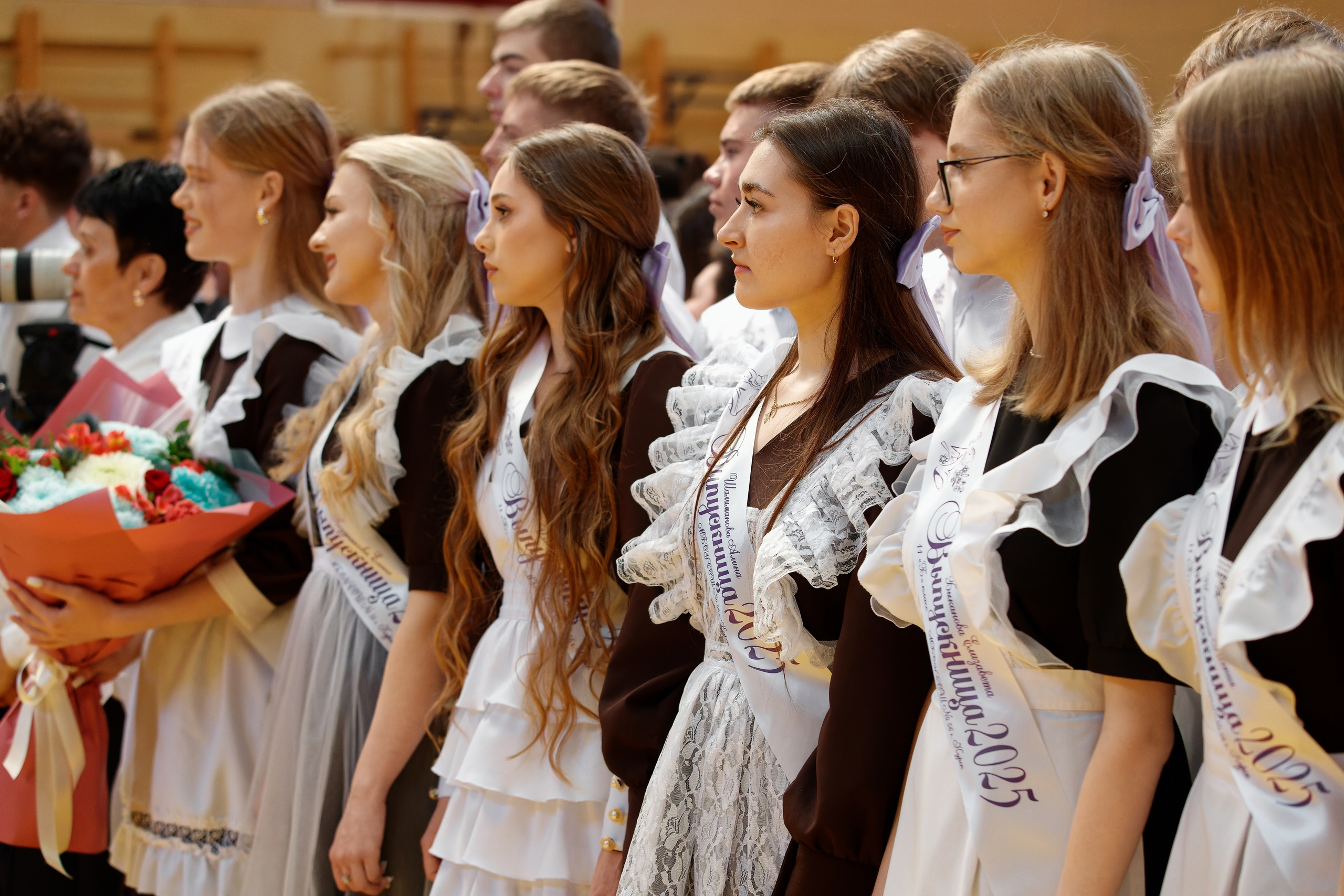 Последний звонок Школа № 42. Семейный фотограф — Макс Белогрудов