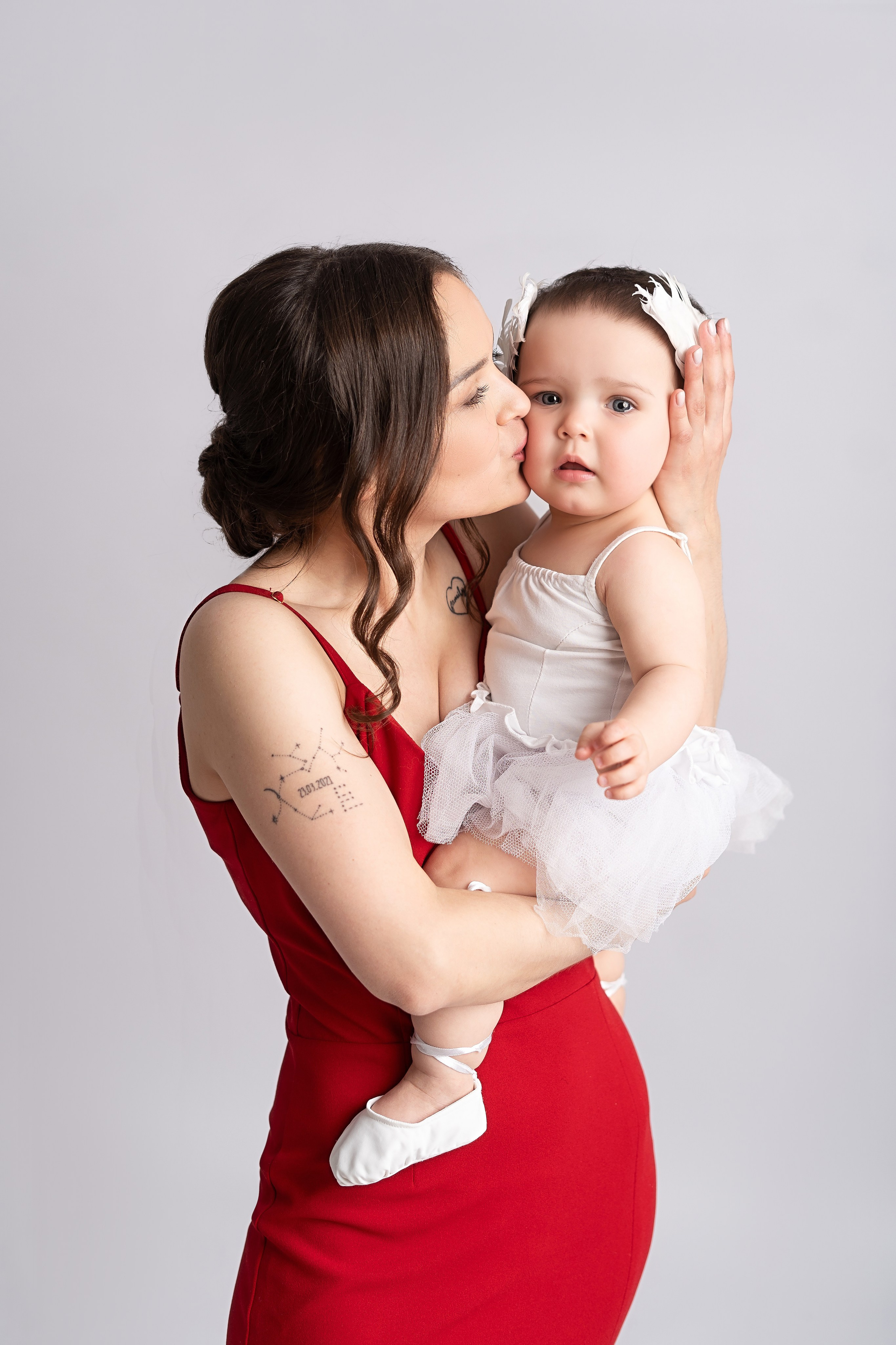 Василиса. Фотограф новорождённых в Минске. Годик под ключ