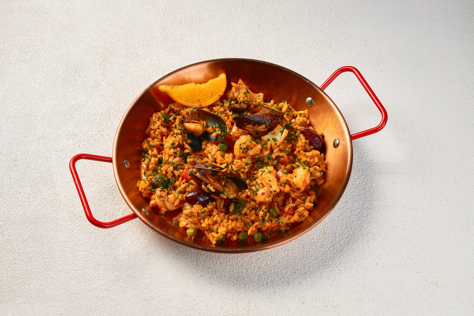 Каталожная съёмка. FOODCASE — дизайн, айдентика, фото и видео для ресторанов и food-брендов