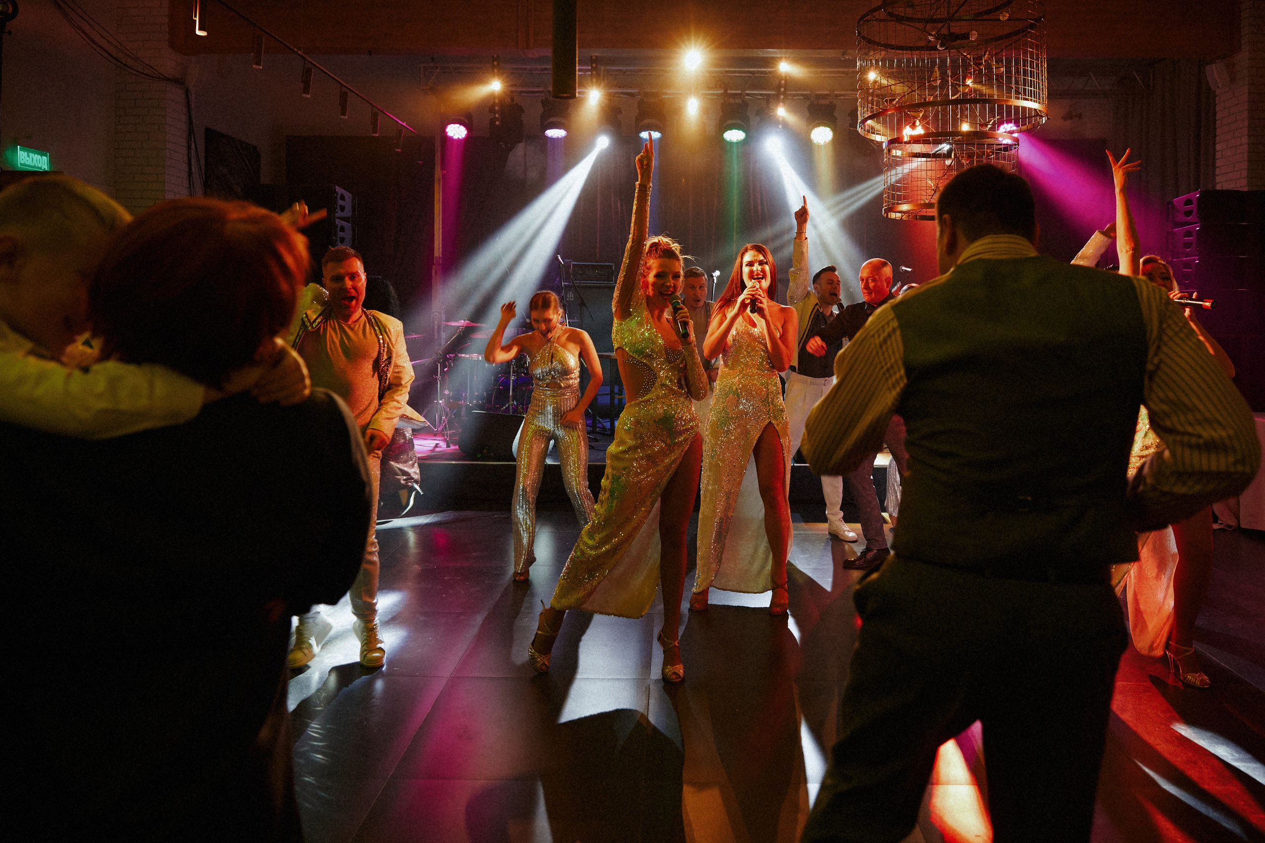 Острые козырьки. Другой взгляд на фотографию