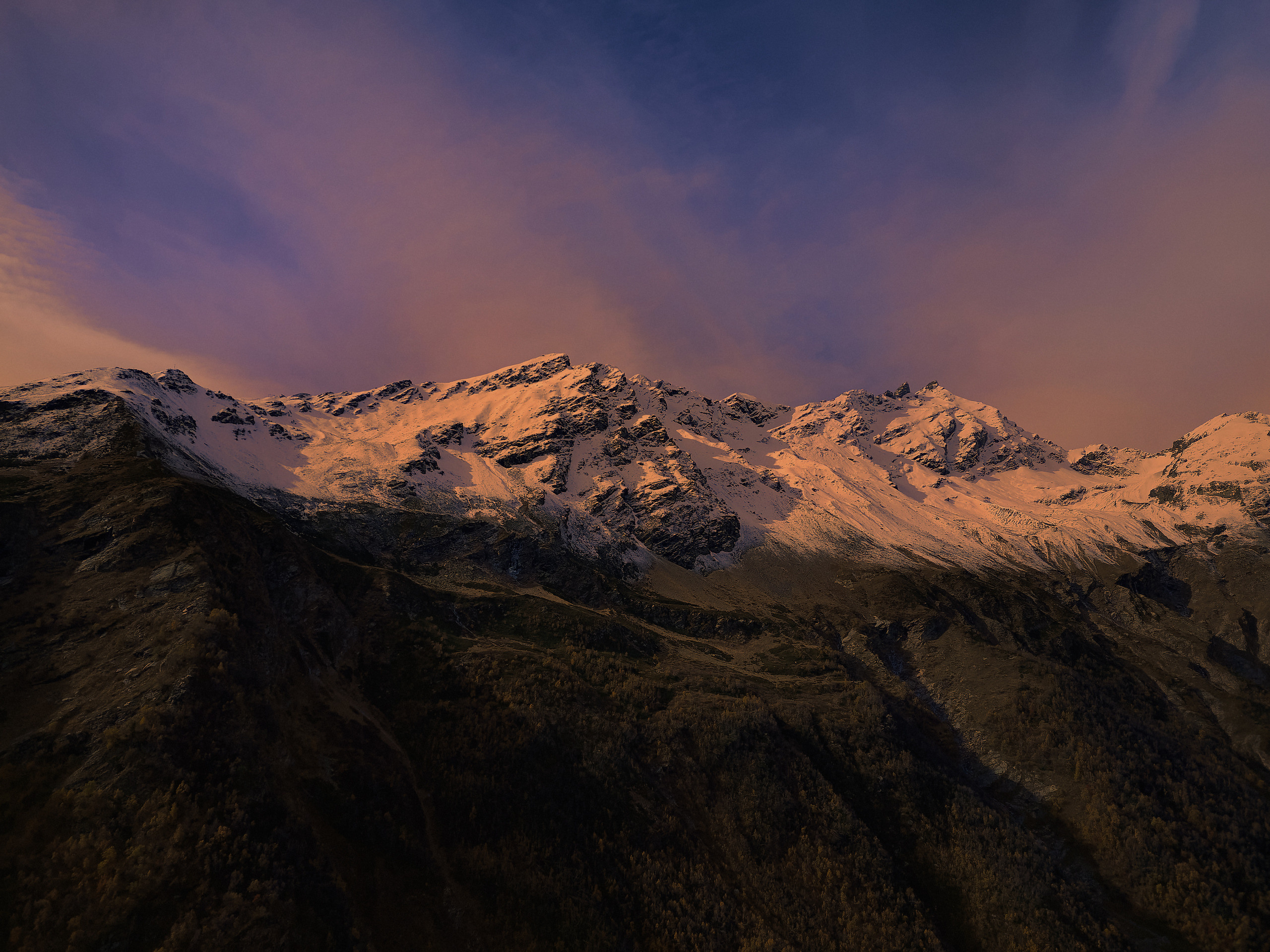 Выше гор только любовь. Другой взгляд на фотографию