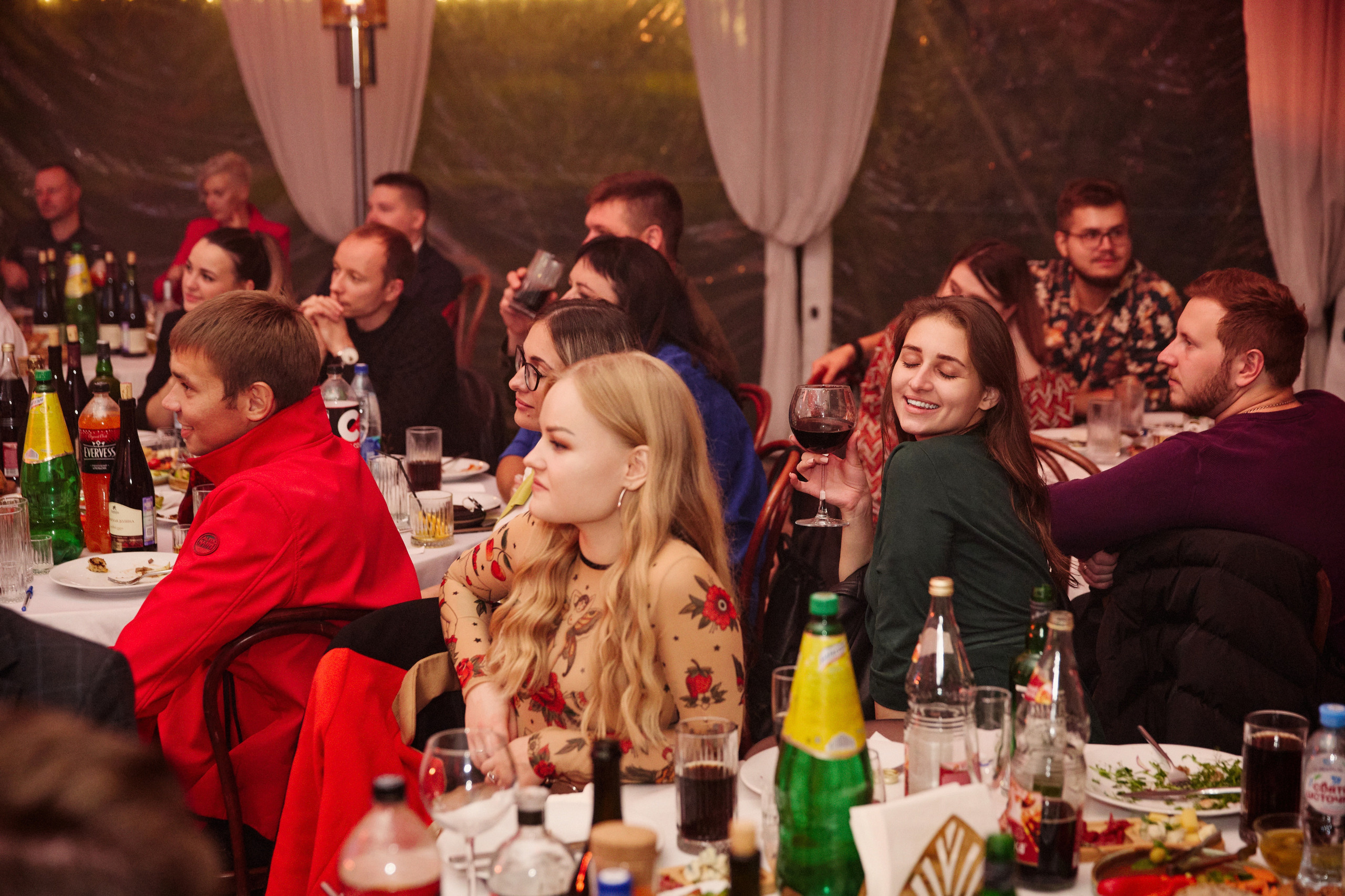 Долги.рф. Другой взгляд на фотографию